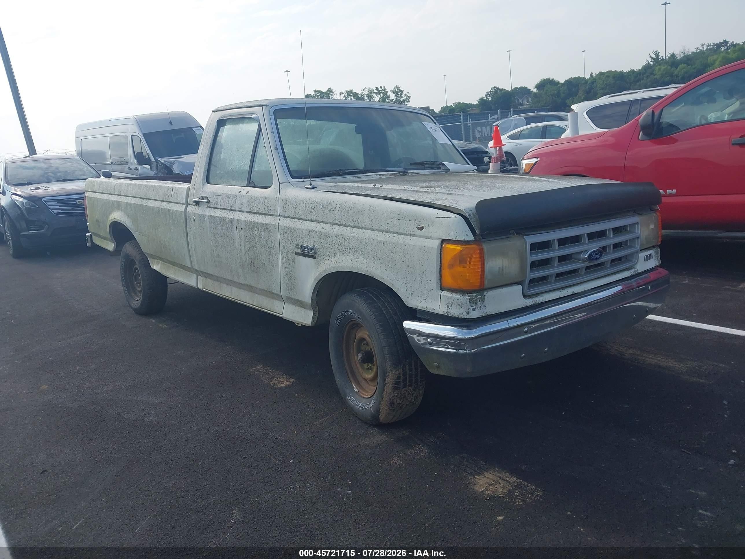 1989 Ford F-150, VIN 1FTDF15Y8KLA28893 — Normal wear