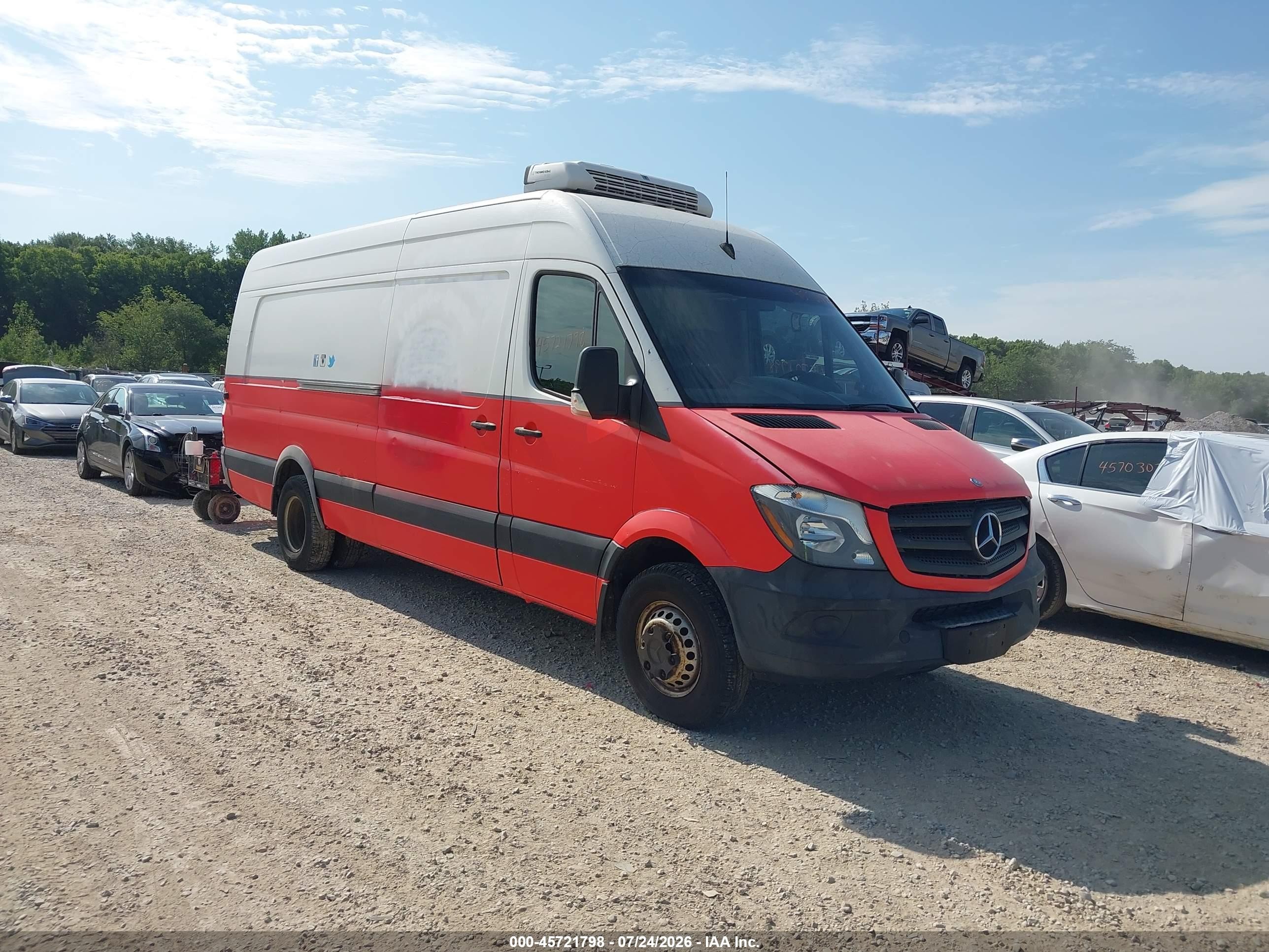 2015 Mercedes-Benz Sprinter Cargo, VIN WD3PF1CC2FP138965 — Normal wear