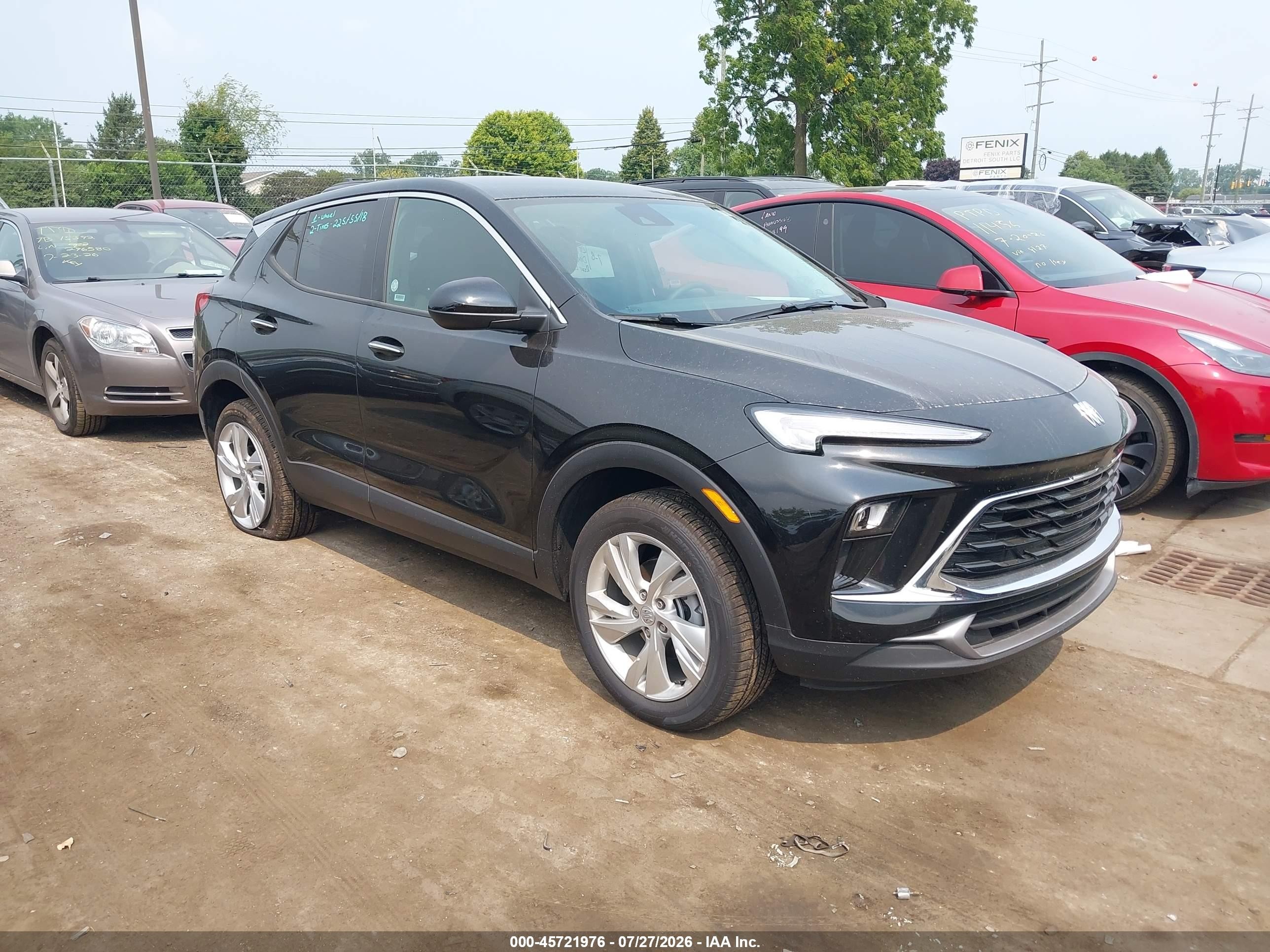 2026 Buick Encore GX Preferred, VIN KL4AMCSL4TB215367 — Бок