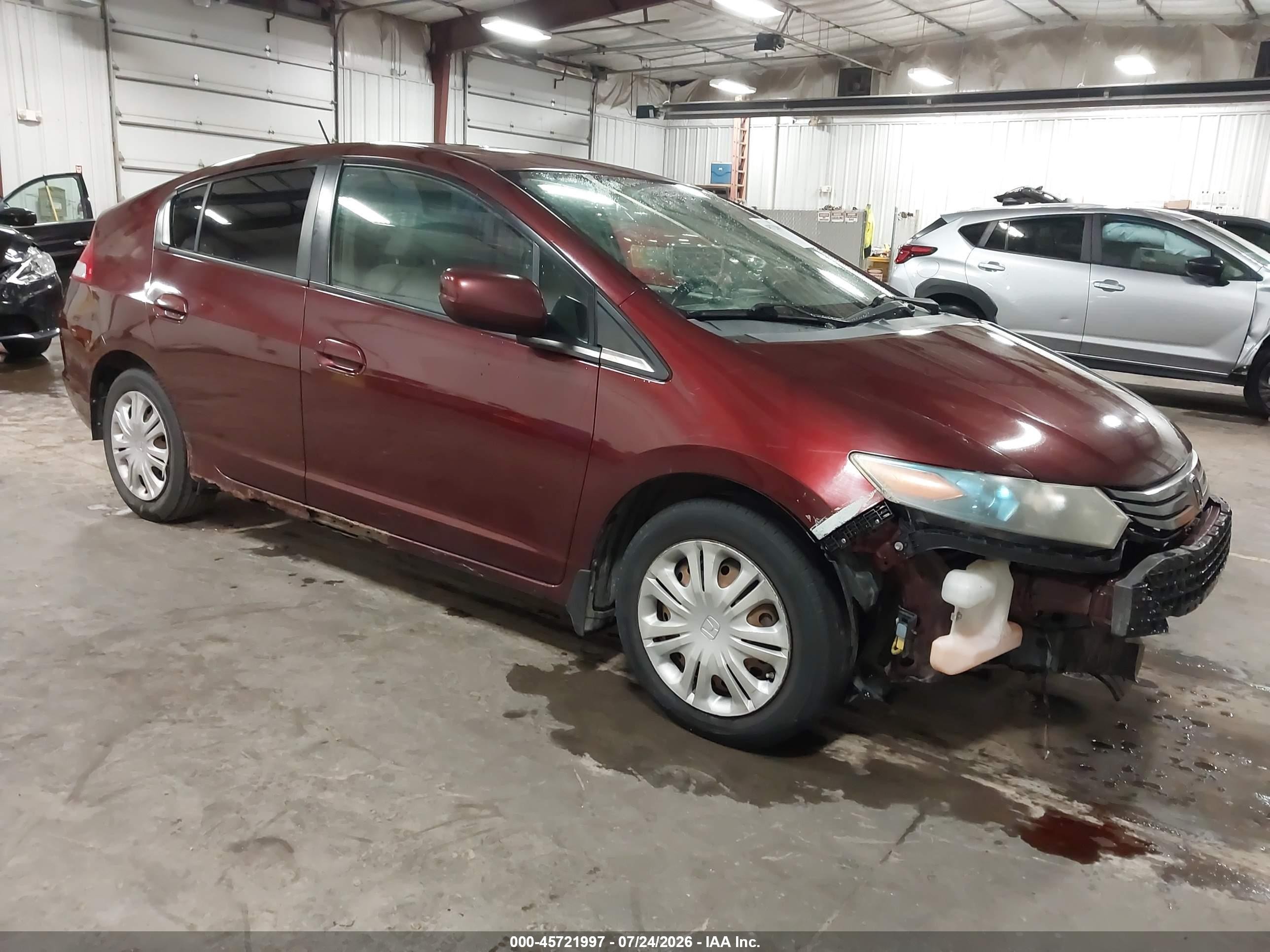 2011 Honda Insight, VIN JHMZE2H33BS005654 — Front end