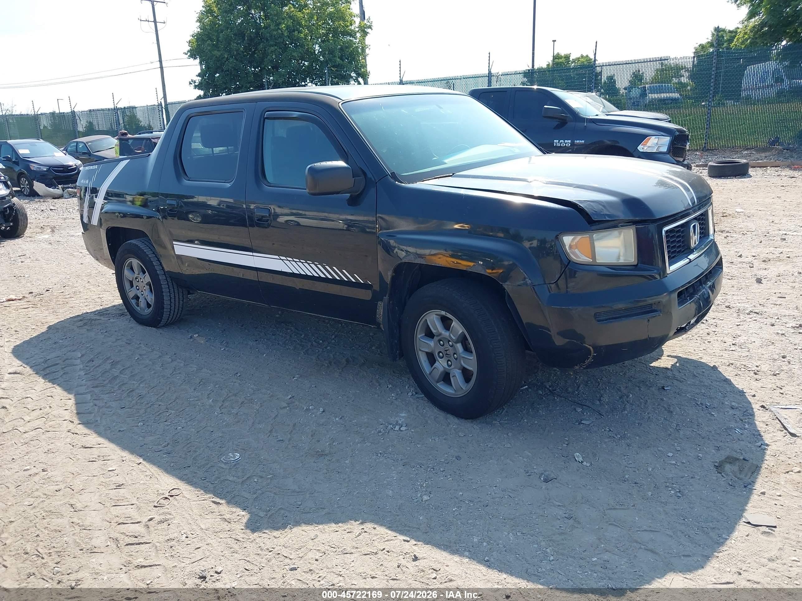 2008 Honda Ridgeline RTX, VIN 2HJYK16398H520463 — Normal wear