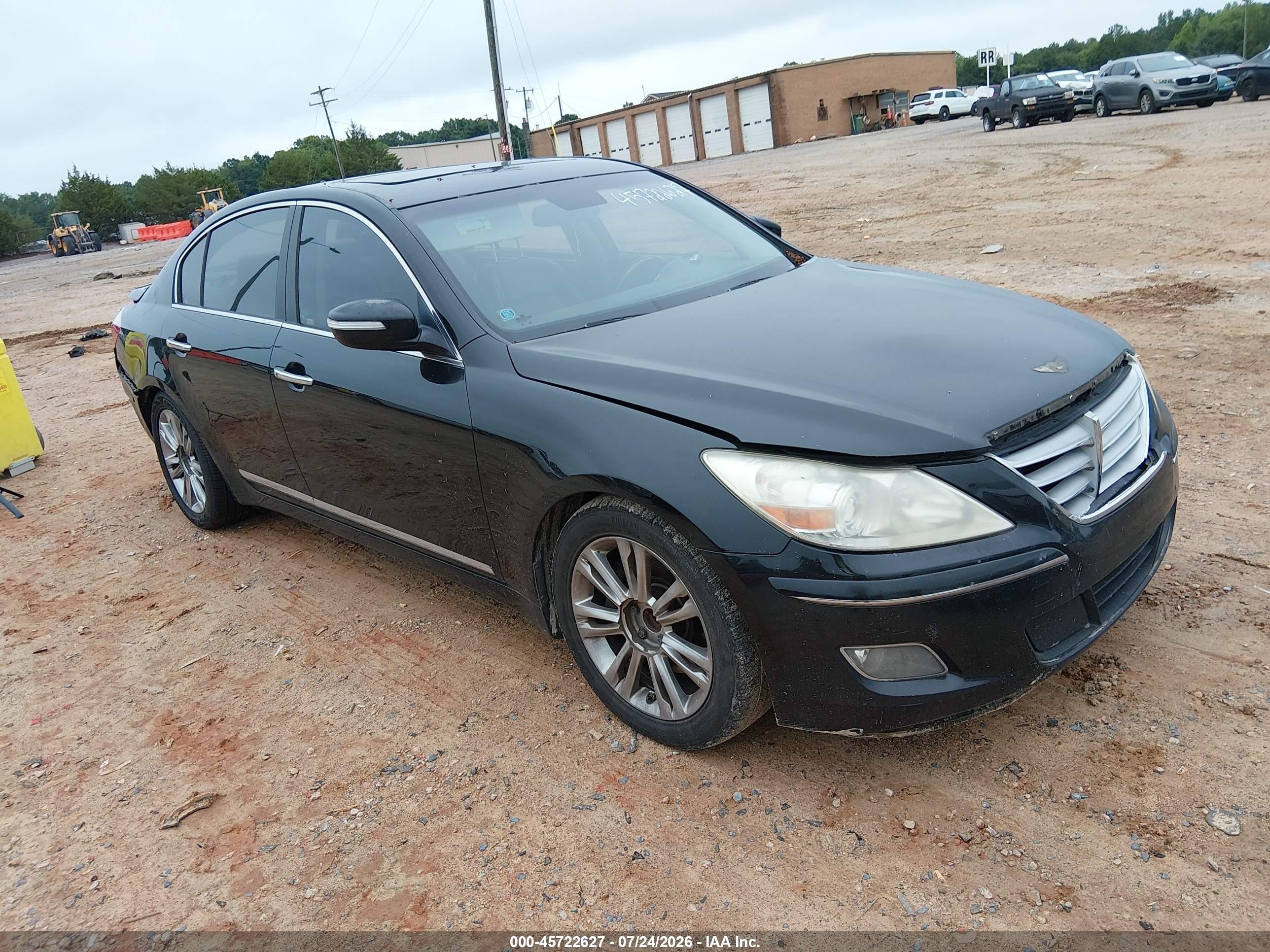 2011 Hyundai Genesis, VIN KMHGC4DF8BU119515 — Rear end