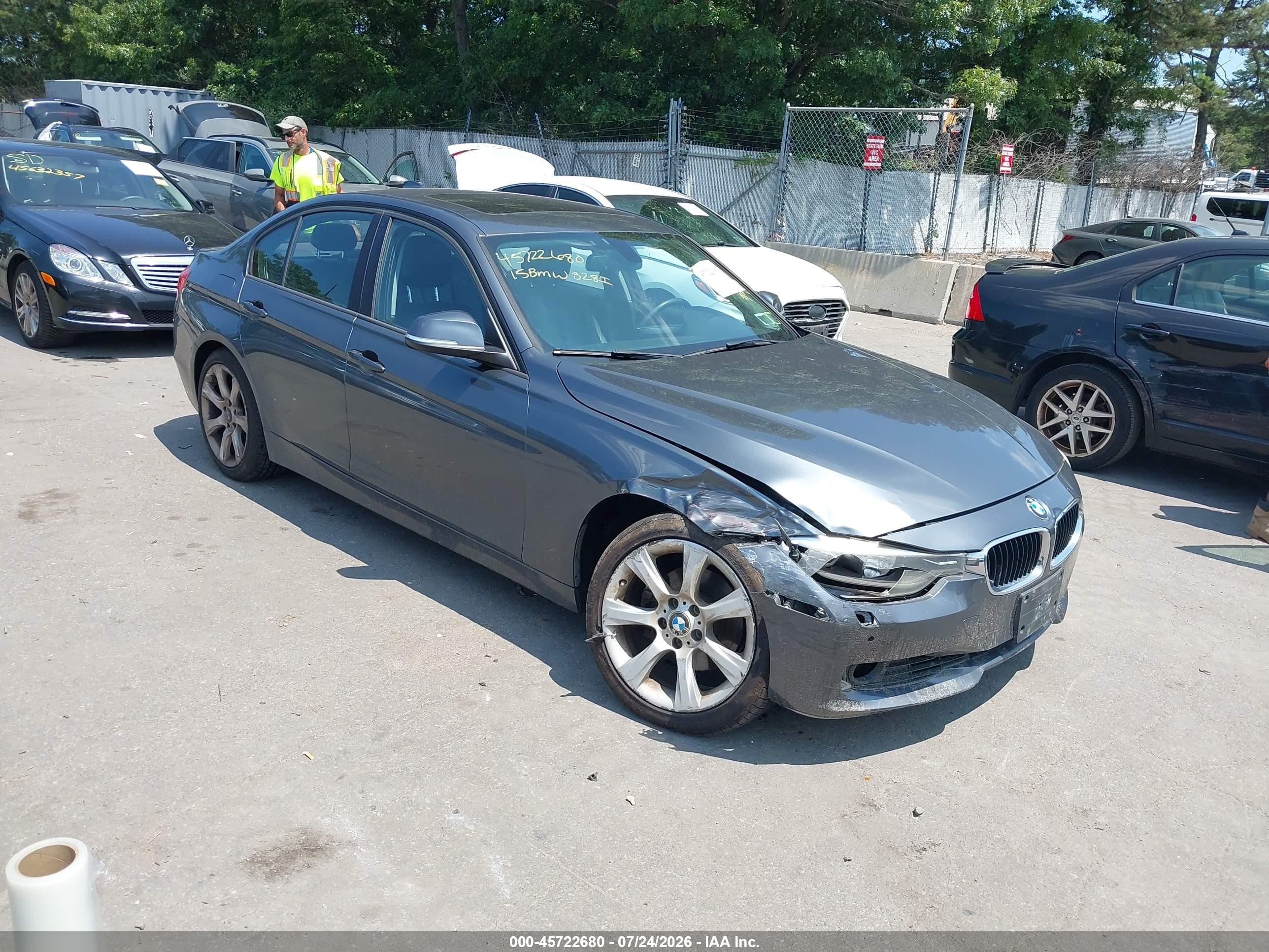 2015 BMW 3 Series 328i xDrive, VIN WBA3B3G50FNR87282 — Front end