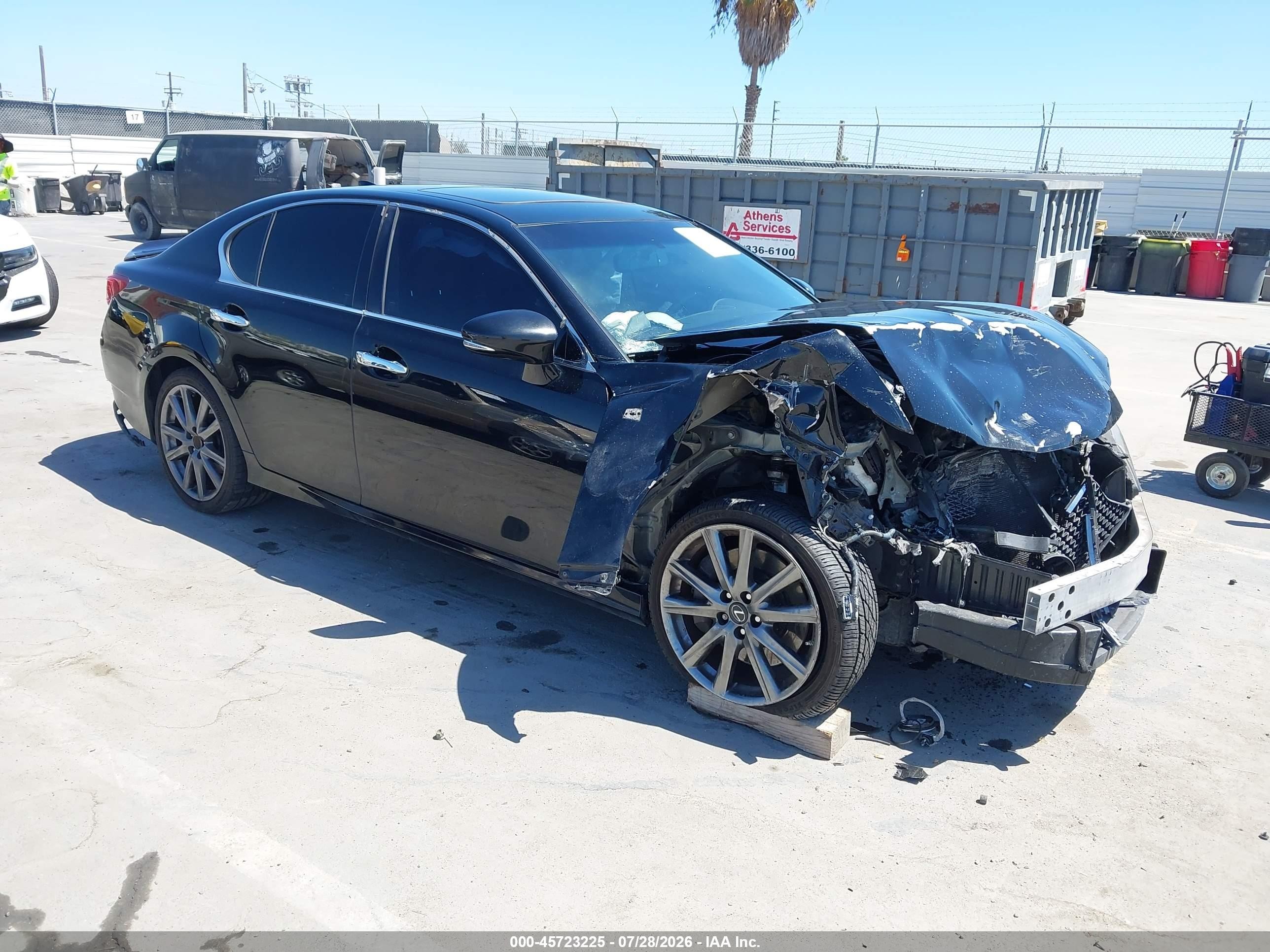 2015 Lexus GS 350, VIN JTHBE1BL1FA004521 — Перед