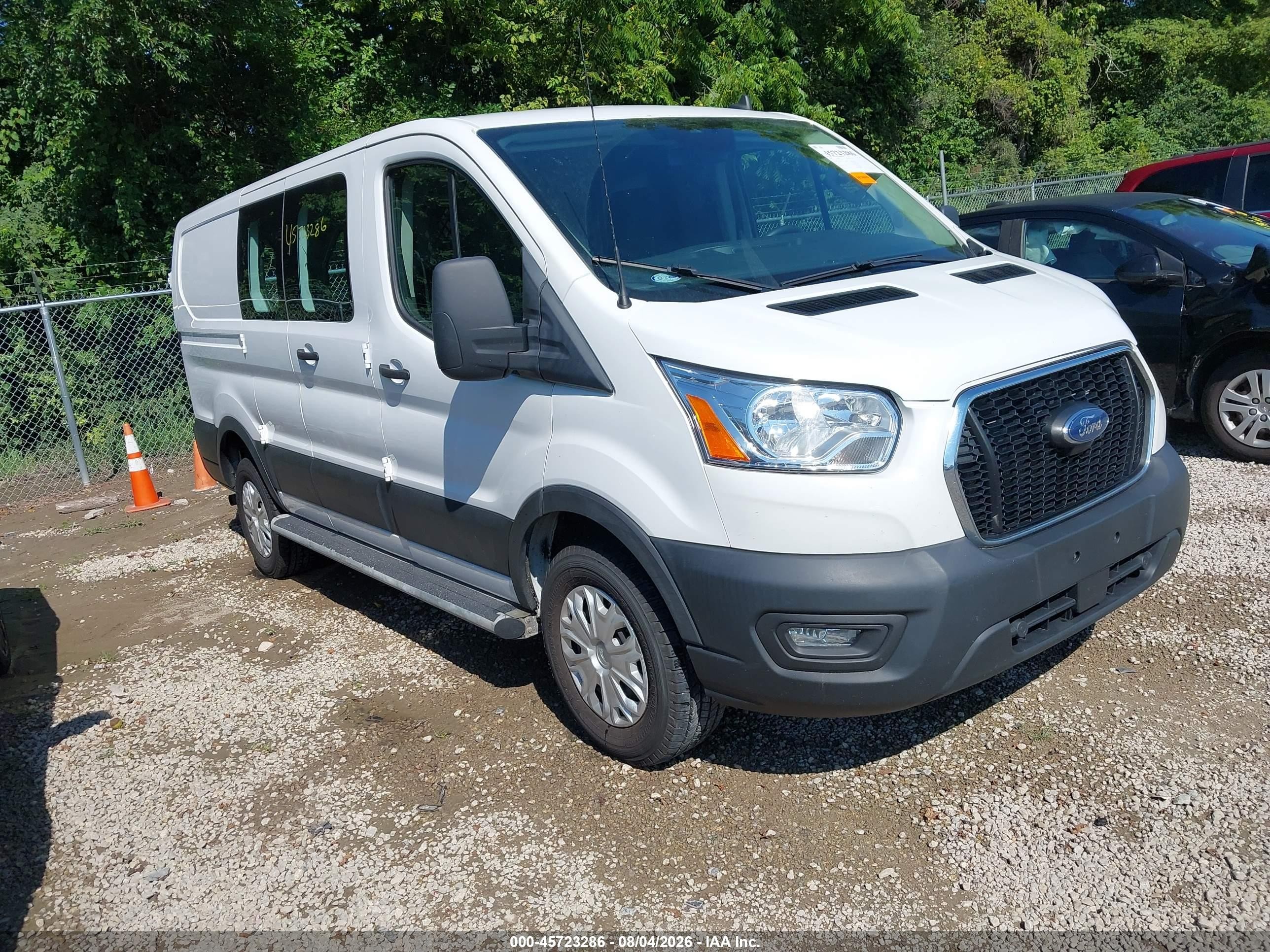 2022 Ford Transit Cargo, VIN 1FTBR1Y80NKA30285 — Rear end