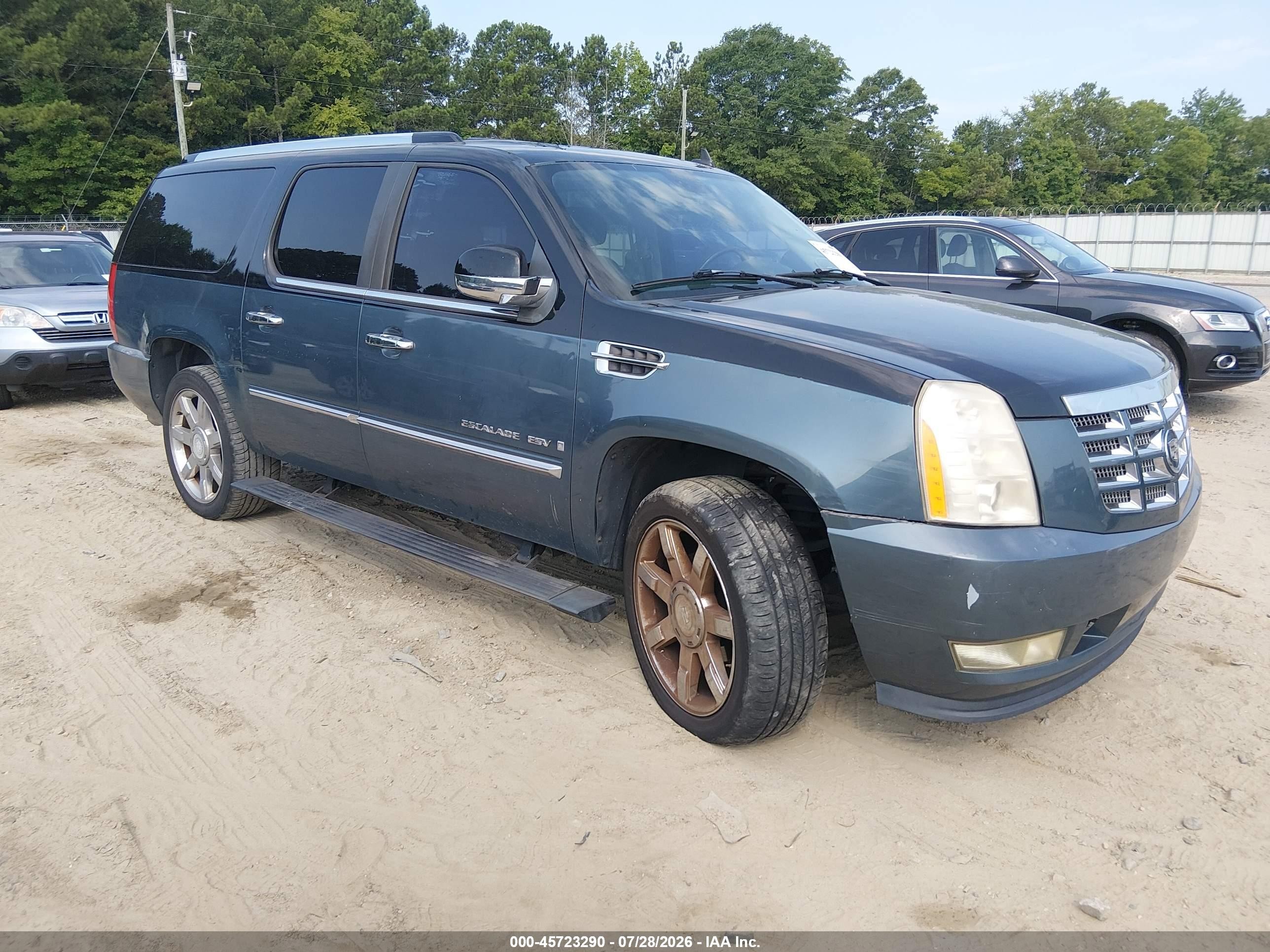 2008 Cadillac Escalade ESV, VIN 1GYFK66818R108570 — Обычный износ