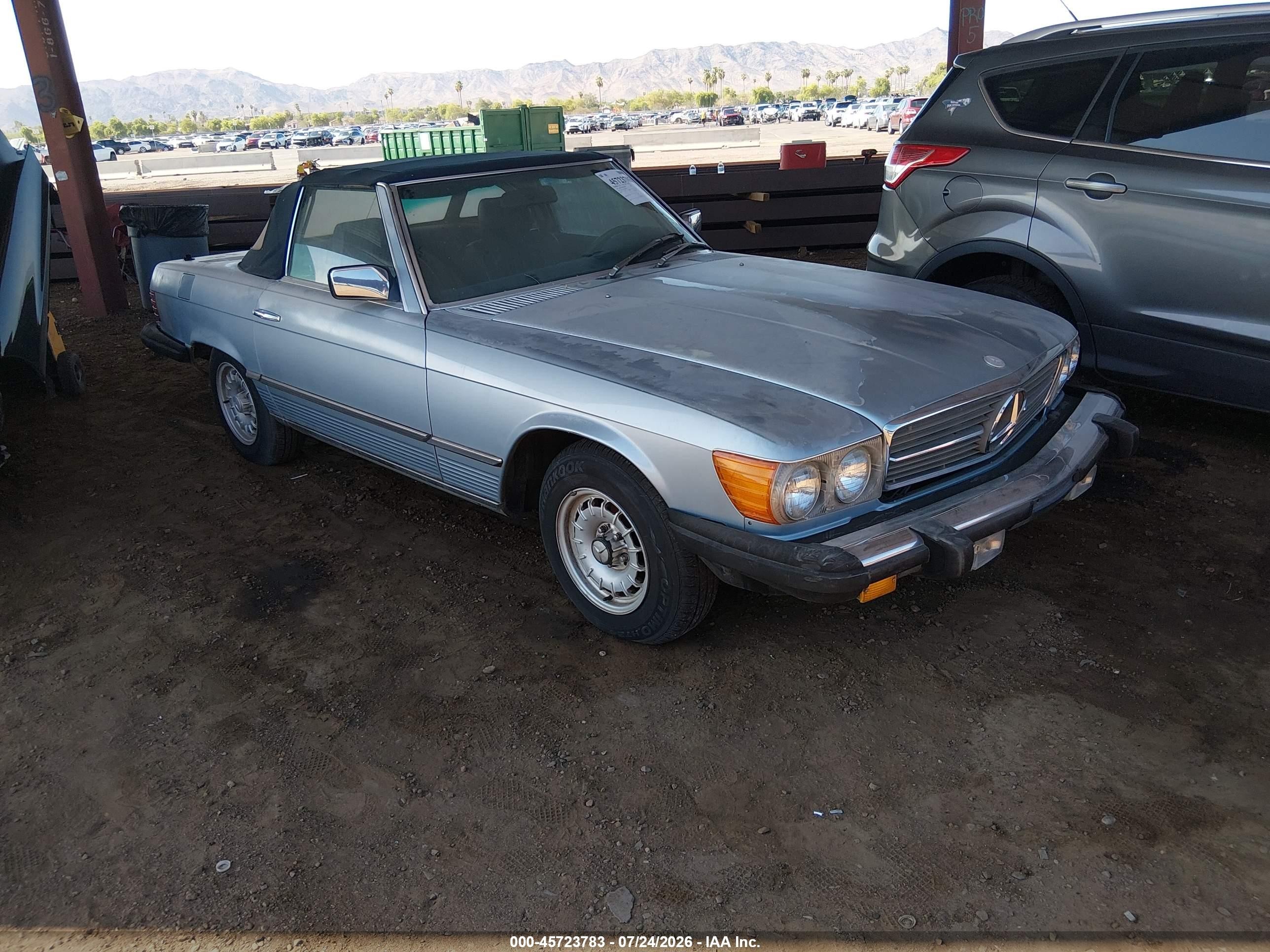 1984 Mercedes-Benz 380 SL, VIN WDBBA45A9EA008418 — Normal wear