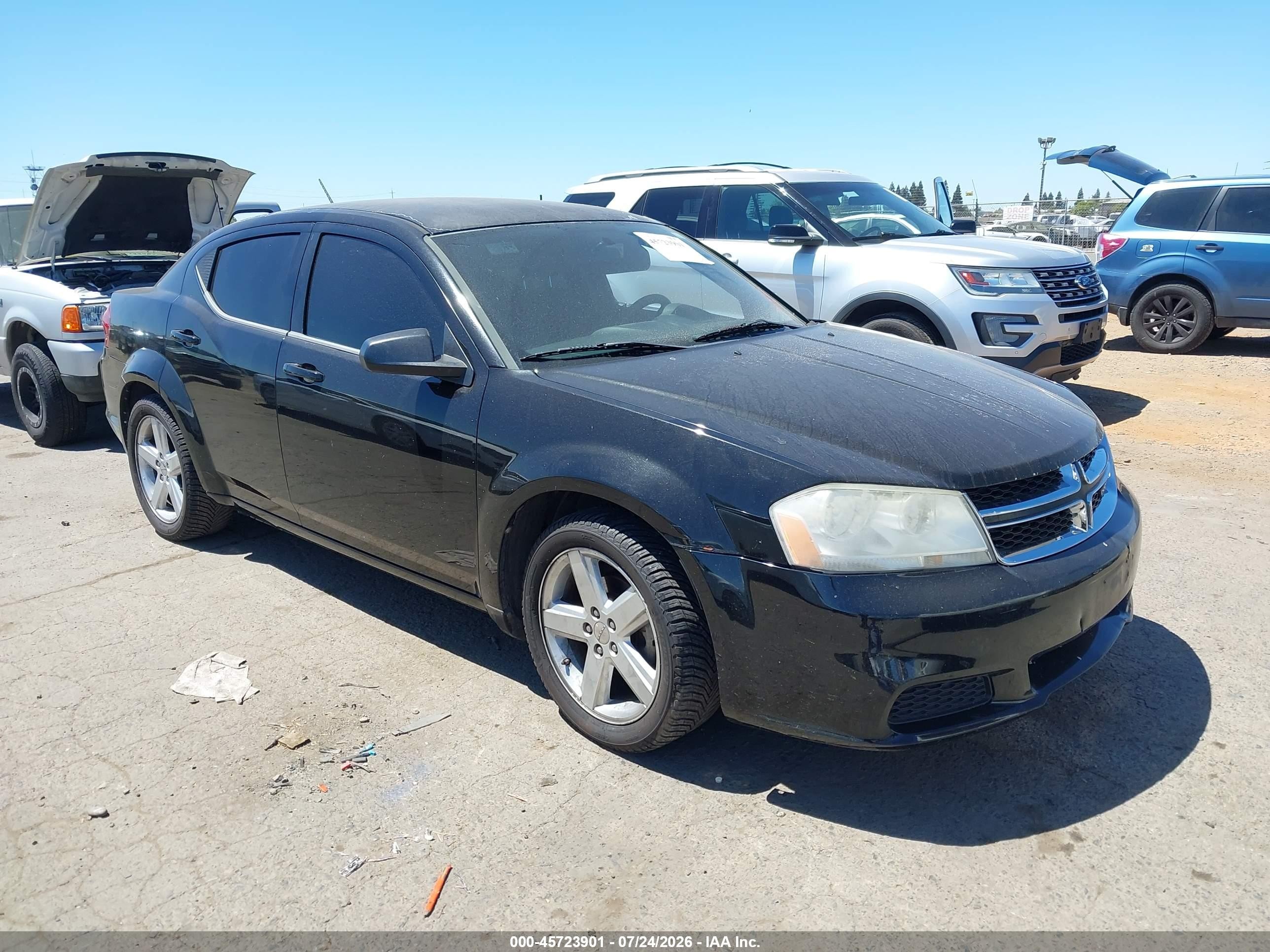 2013 Dodge Avenger SE, VIN 1C3CDZAB9DN643675 — Normal wear