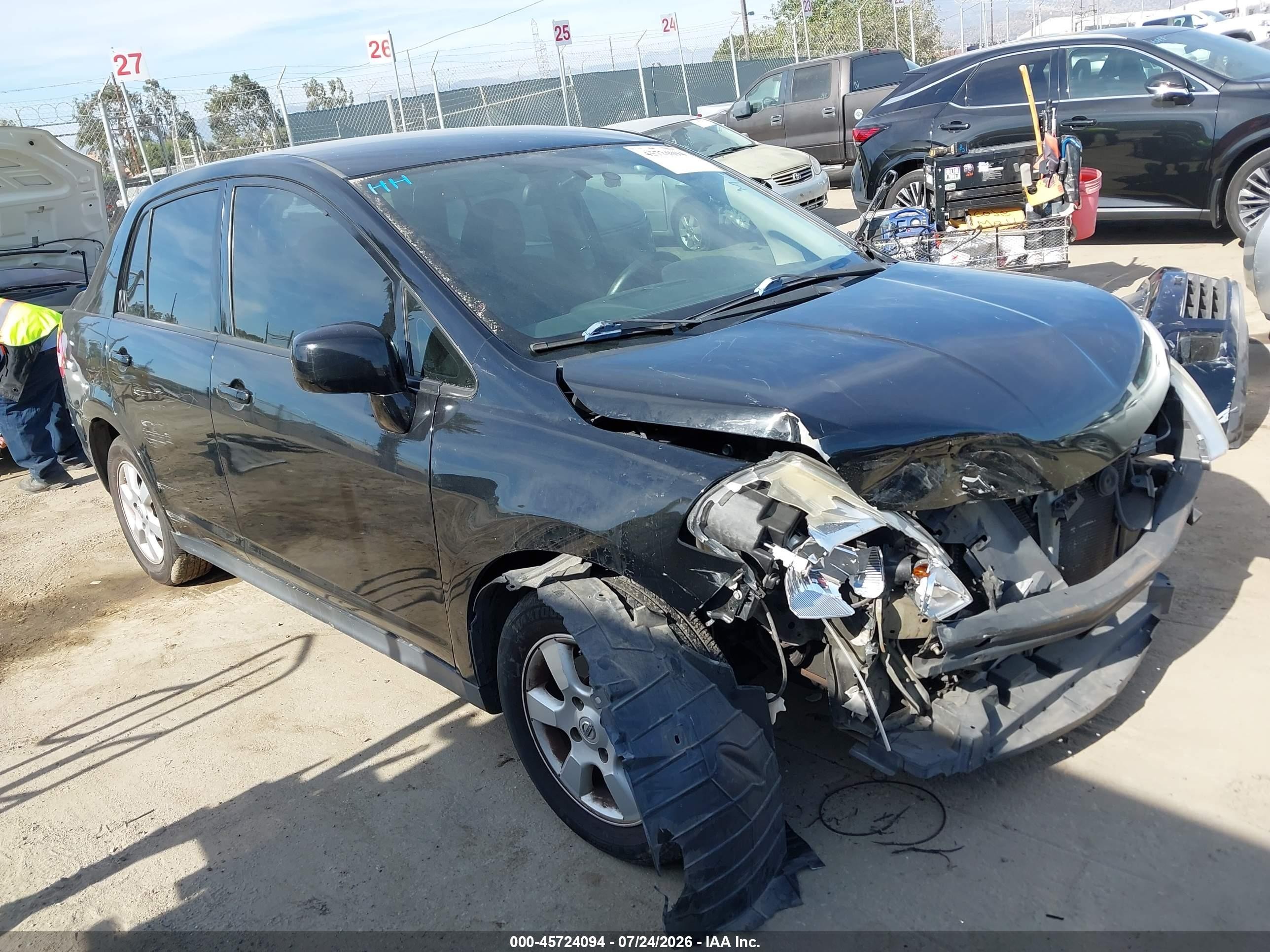 2010 Nissan Versa S, VIN 3N1BC1AP4AL362146 — Front end