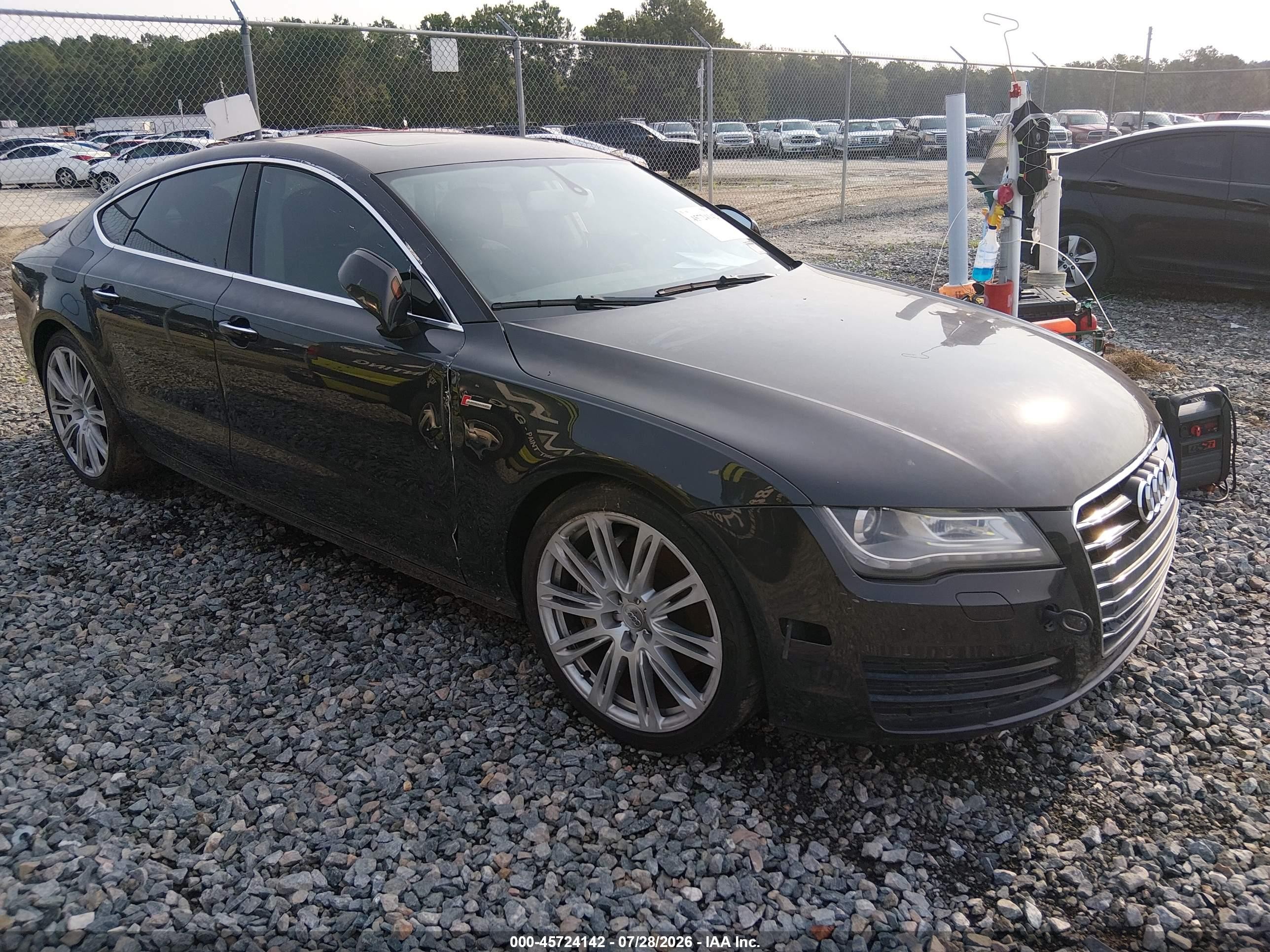 2013 Audi A7 Premium Plus, VIN WAUYGAFC2DN080588 — Обычный износ