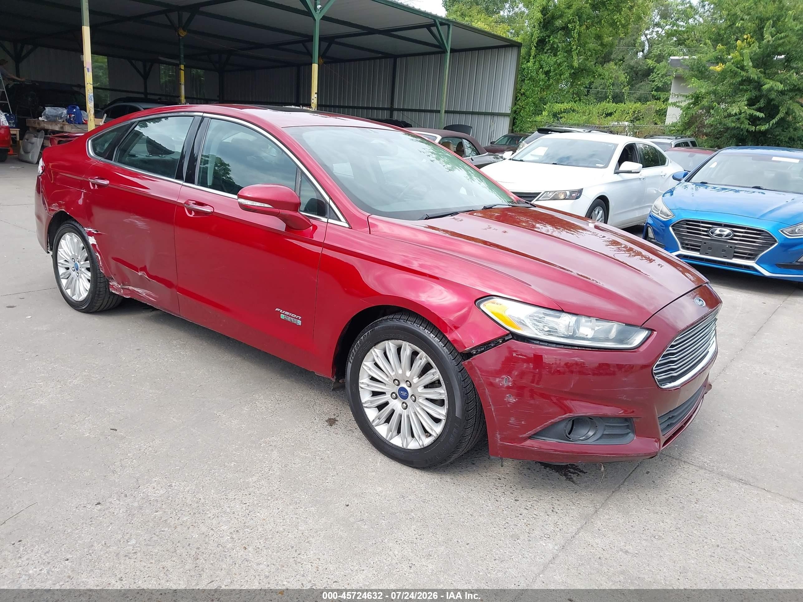 2013 Ford Fusion Titanium, VIN 3FA6P0SU2DR246775 — Side