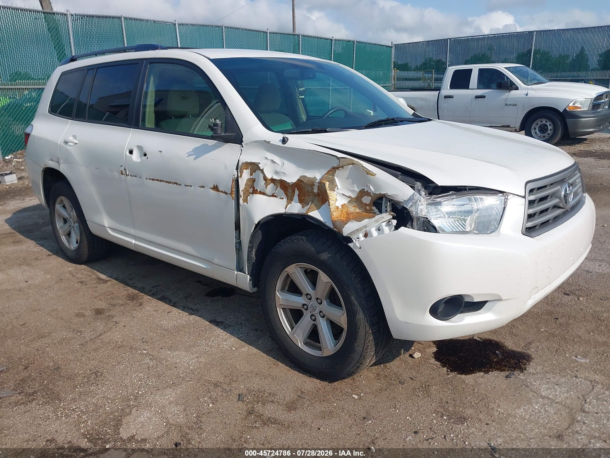 2010 Toyota Highlander, VIN 5TDBK3EHXAS007460 — Front end