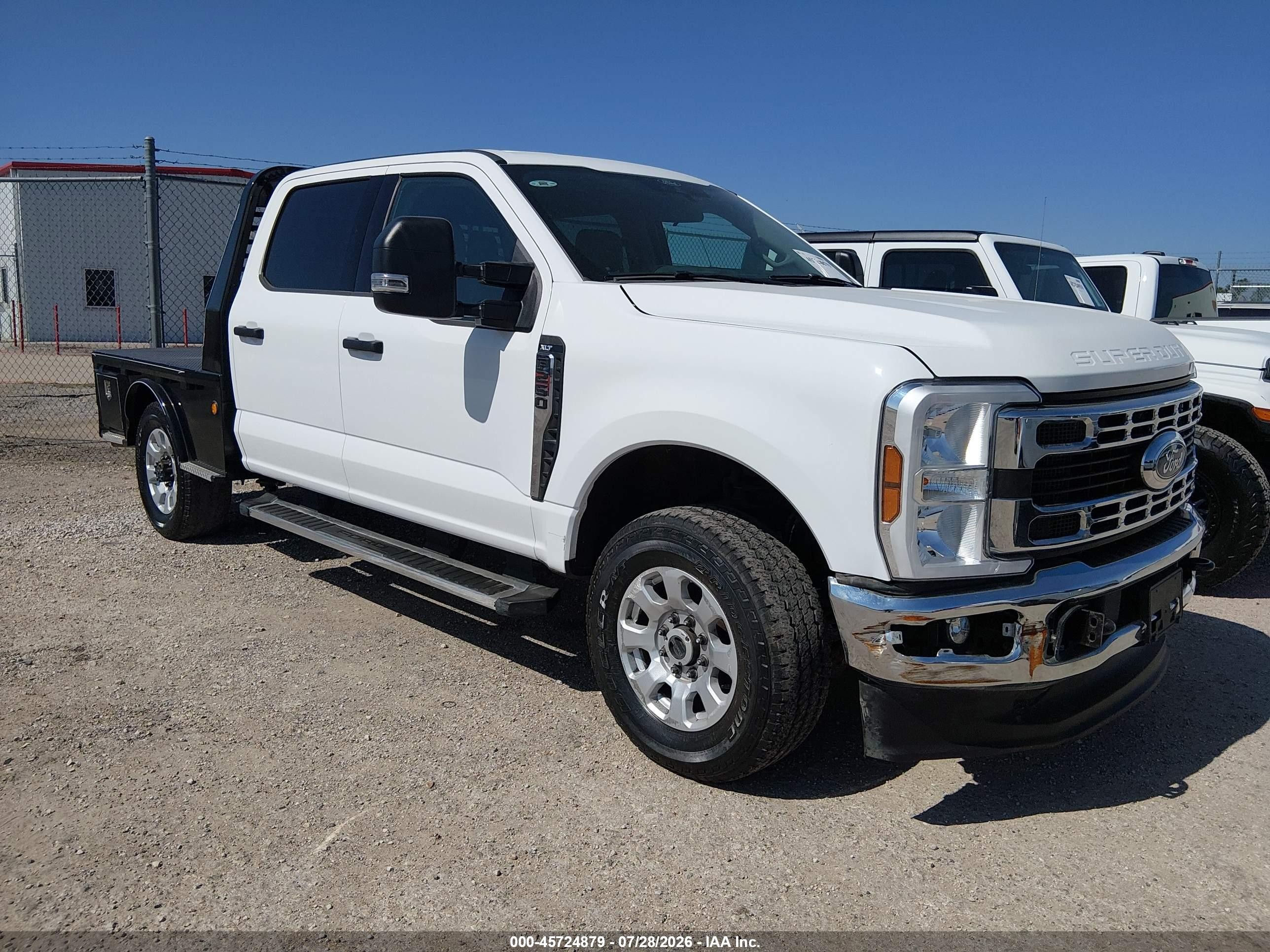 2024 Ford F-250 Lariat, VIN 1FT7W2BN6REF94434 — Side