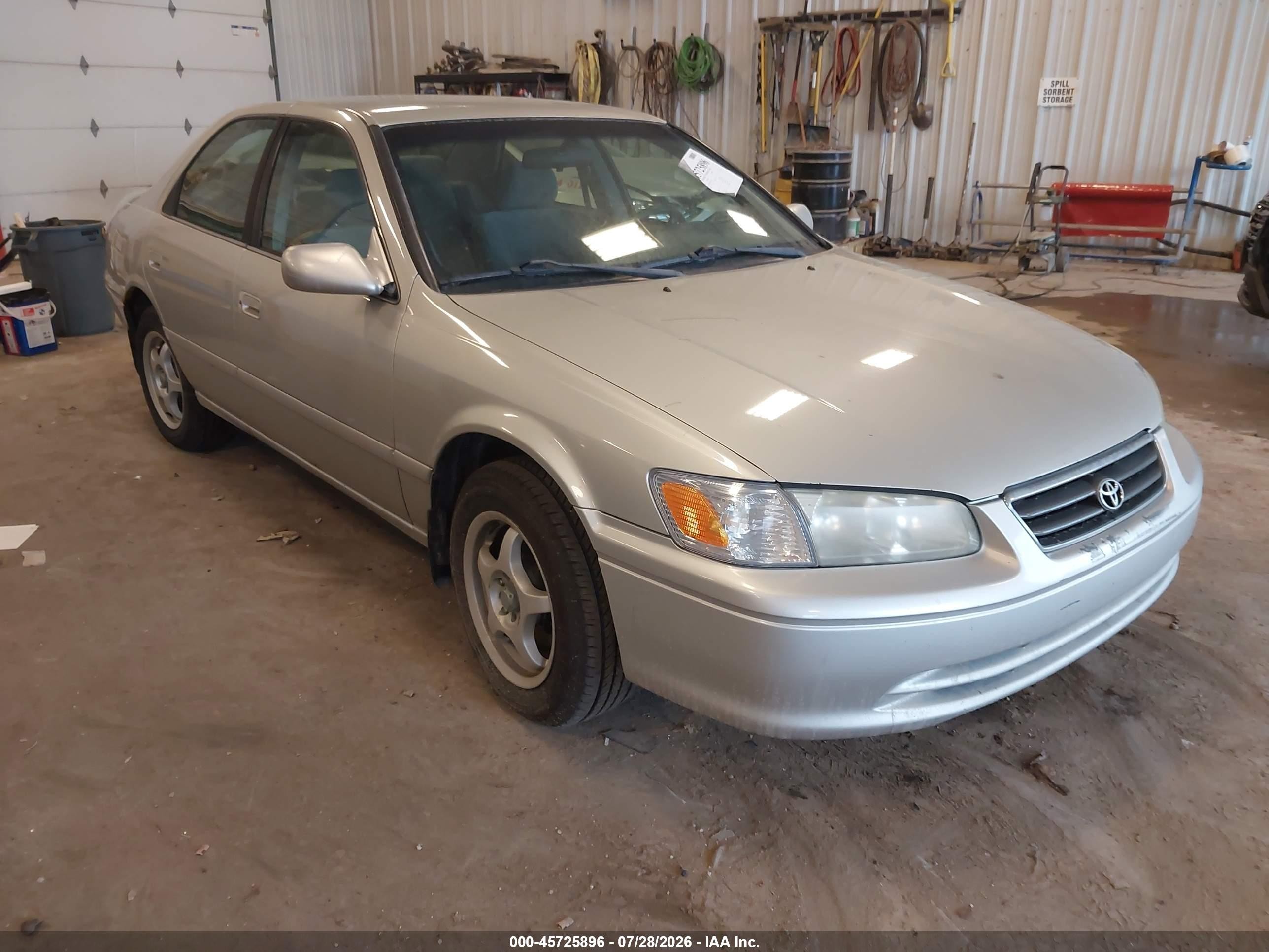 2001 Toyota Camry CE, VIN 4T1BG22K11U120510 — Normal wear