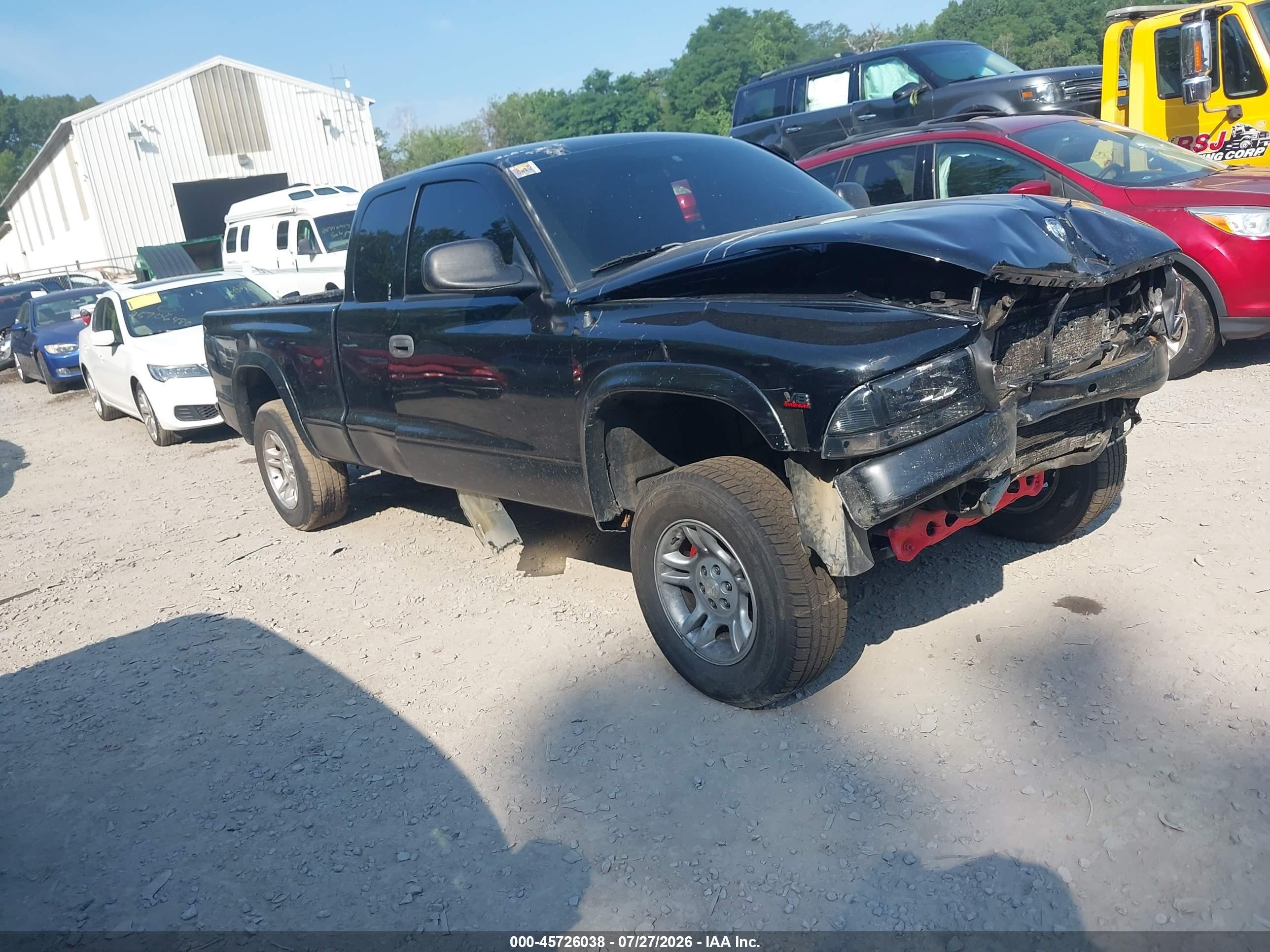 2003 Dodge Dakota SLT, VIN 1D7HG42NX3S322139 — Front end