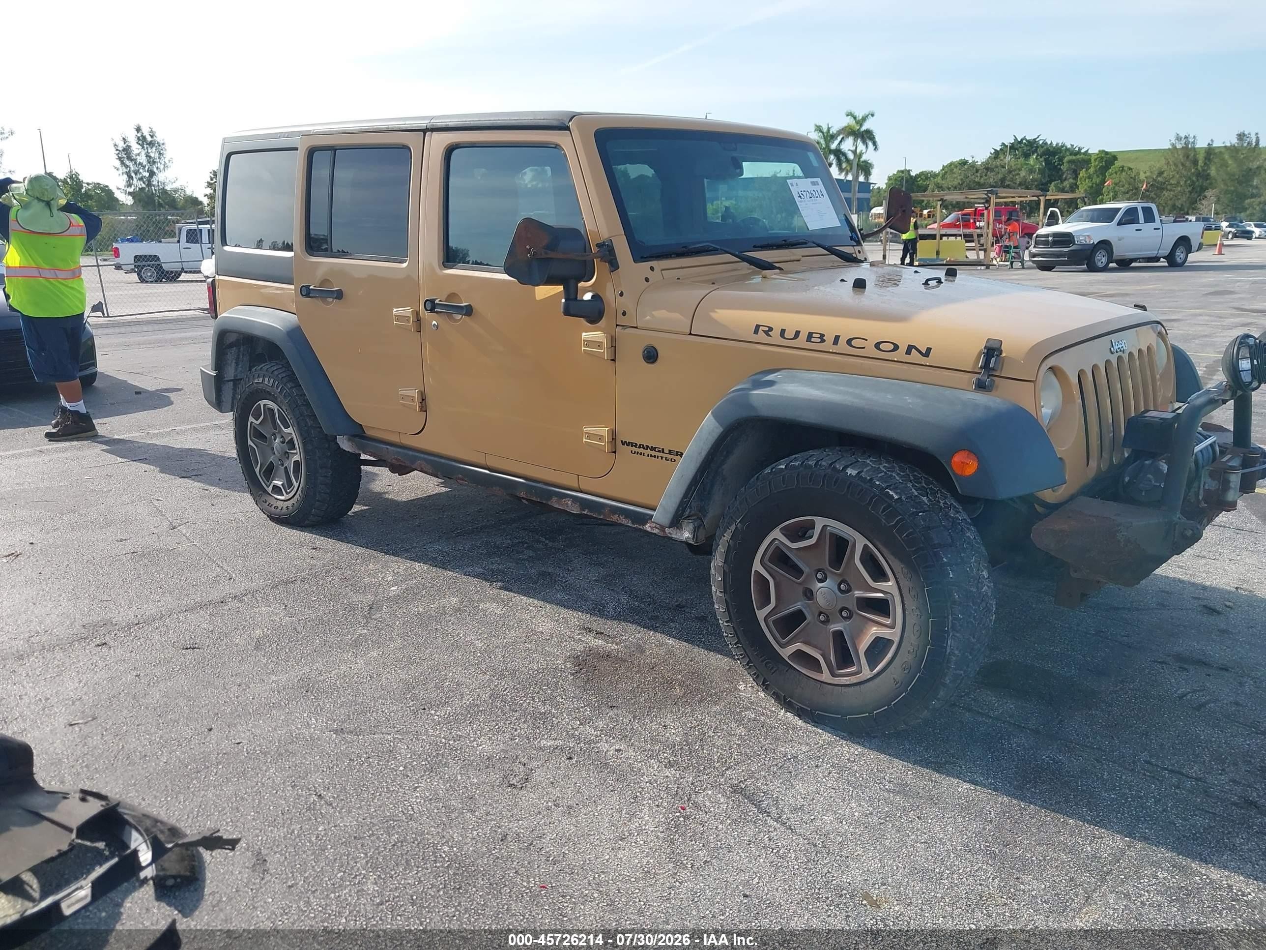 2014 Jeep Wrangler Unlimited Rubicon, VIN 1C4HJWFGXEL112155 — Normal wear