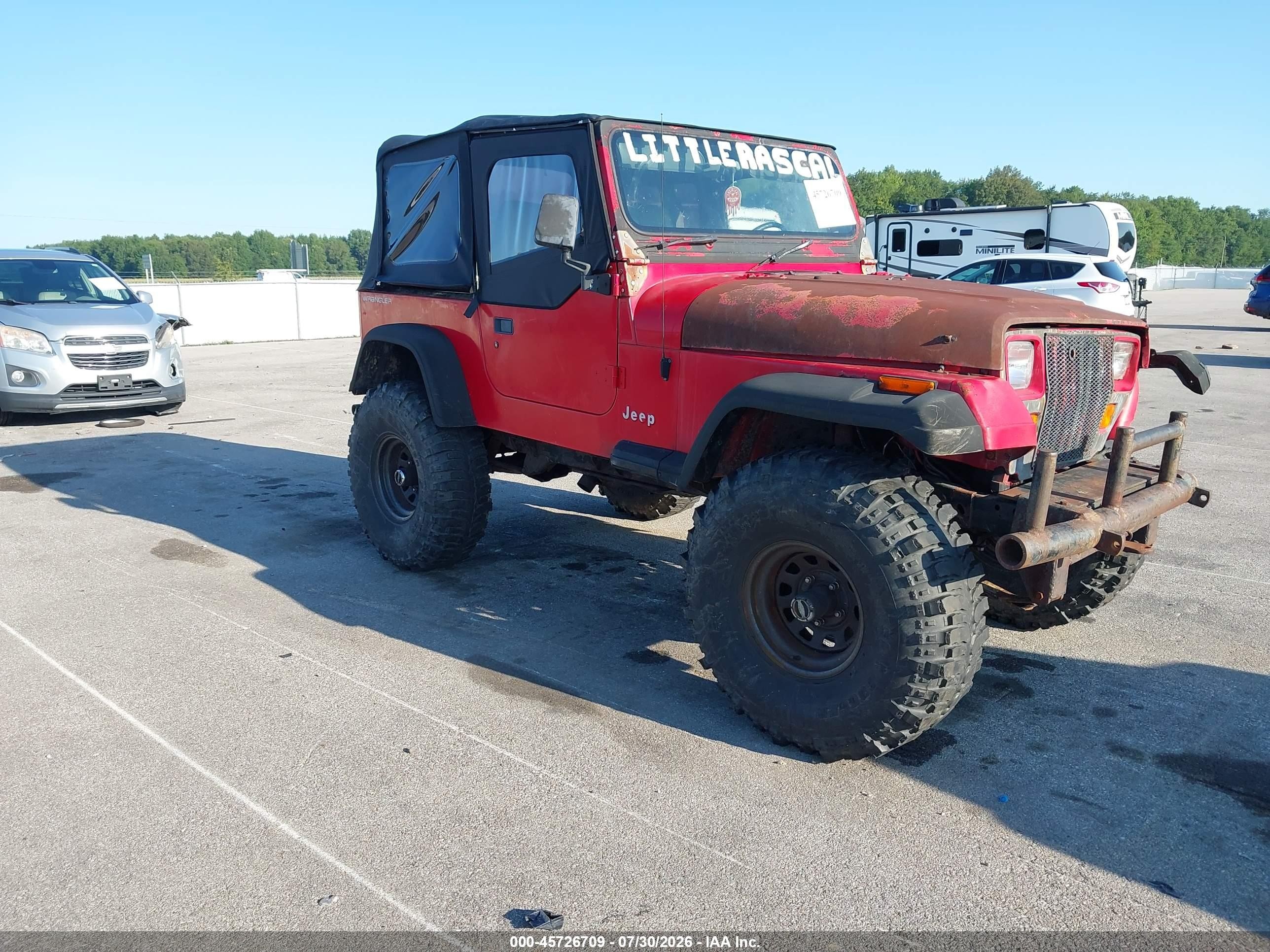 1994 Jeep Wrangler S, VIN 1J4FY19P8RP462667 — Перед