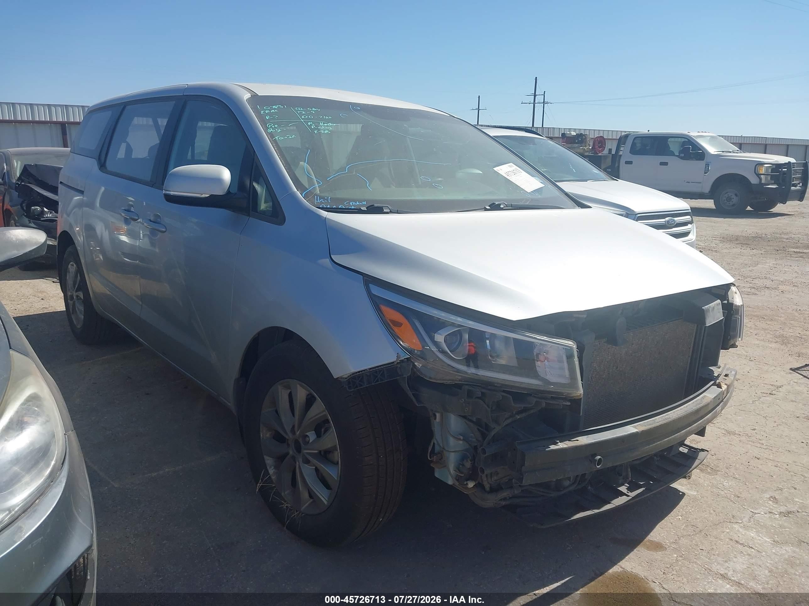 2019 Kia Sedona L, VIN KNDMA5C15K6539665 — Front end