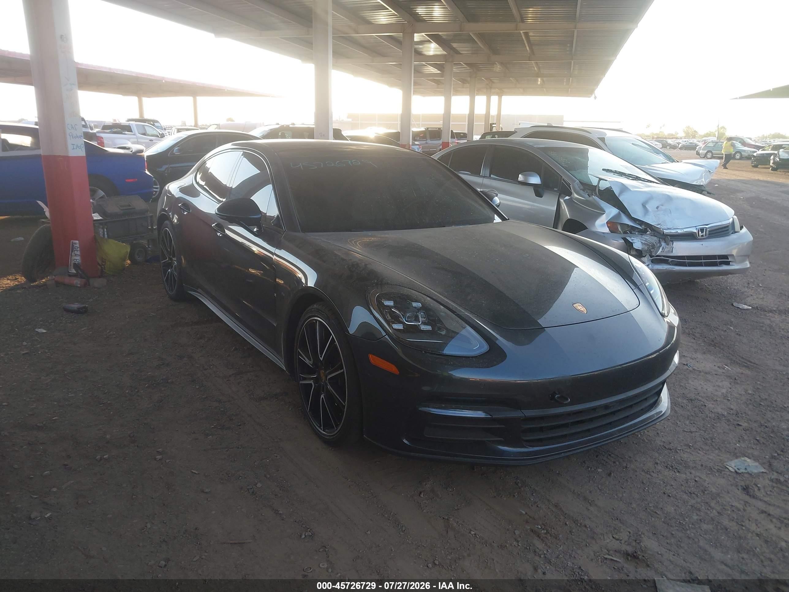 2018 Porsche Panamera, VIN WP0AA2A79JL105094 — Not stated