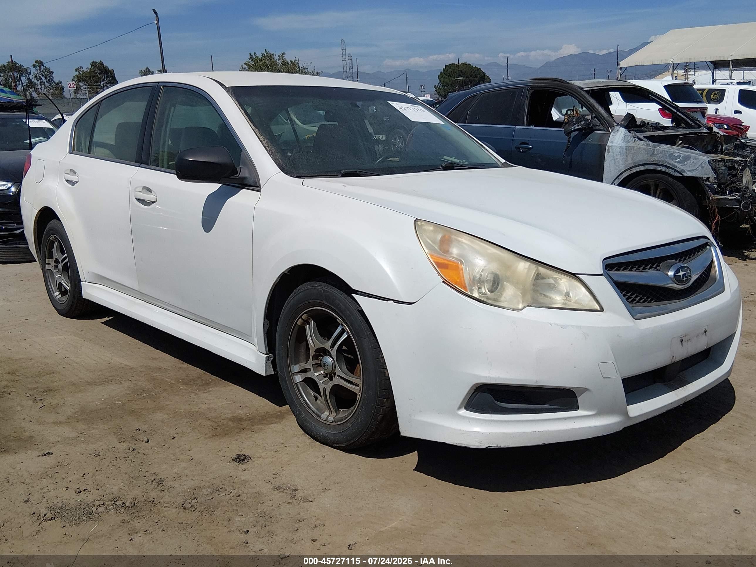 2011 Subaru Legacy 2.5i, VIN 4S3BMBA66B3250646 — Normal wear