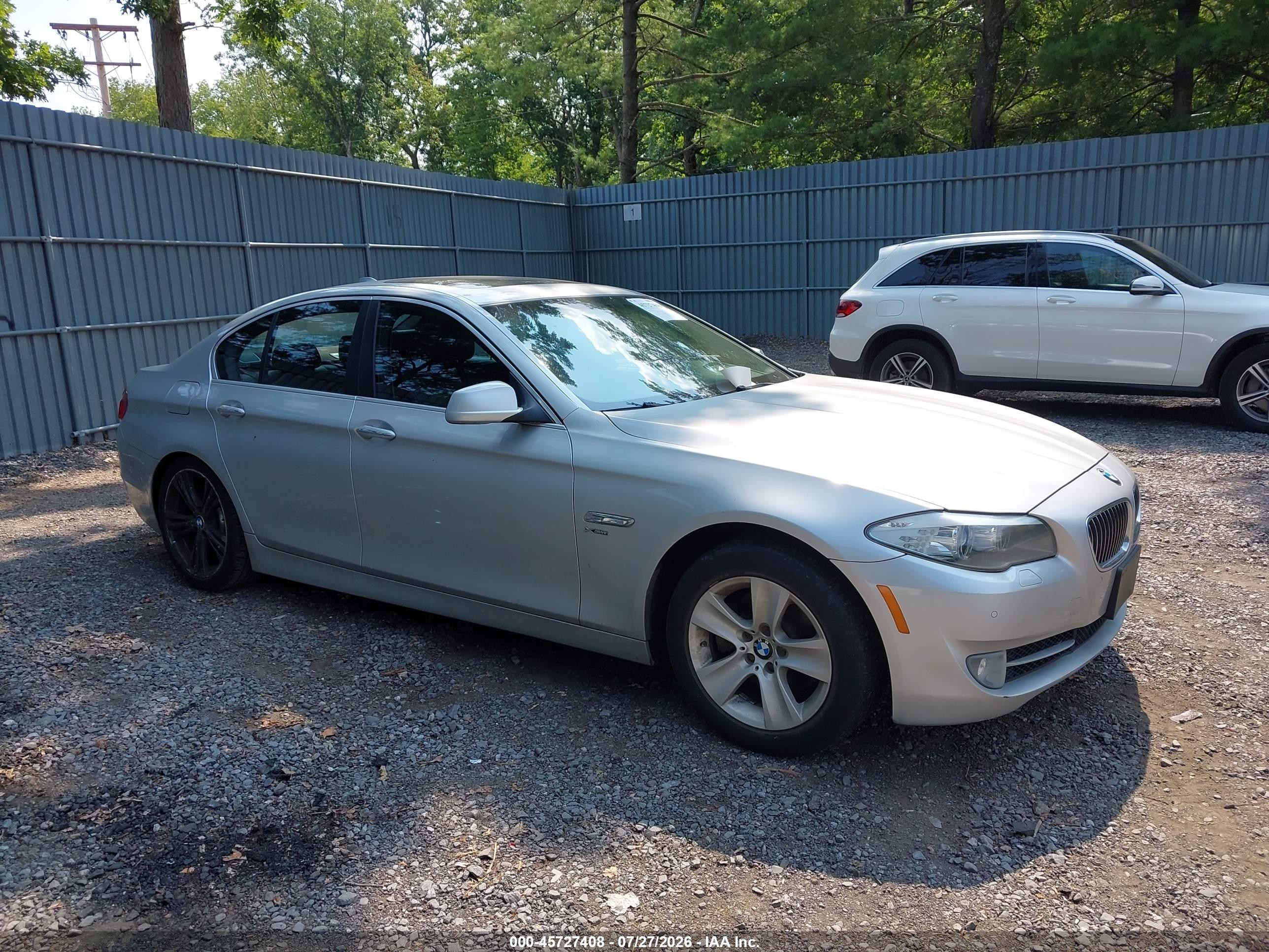 2012 BMW 5 Series 528i xDrive, VIN WBAXH5C57CDW07986 — Water / flood