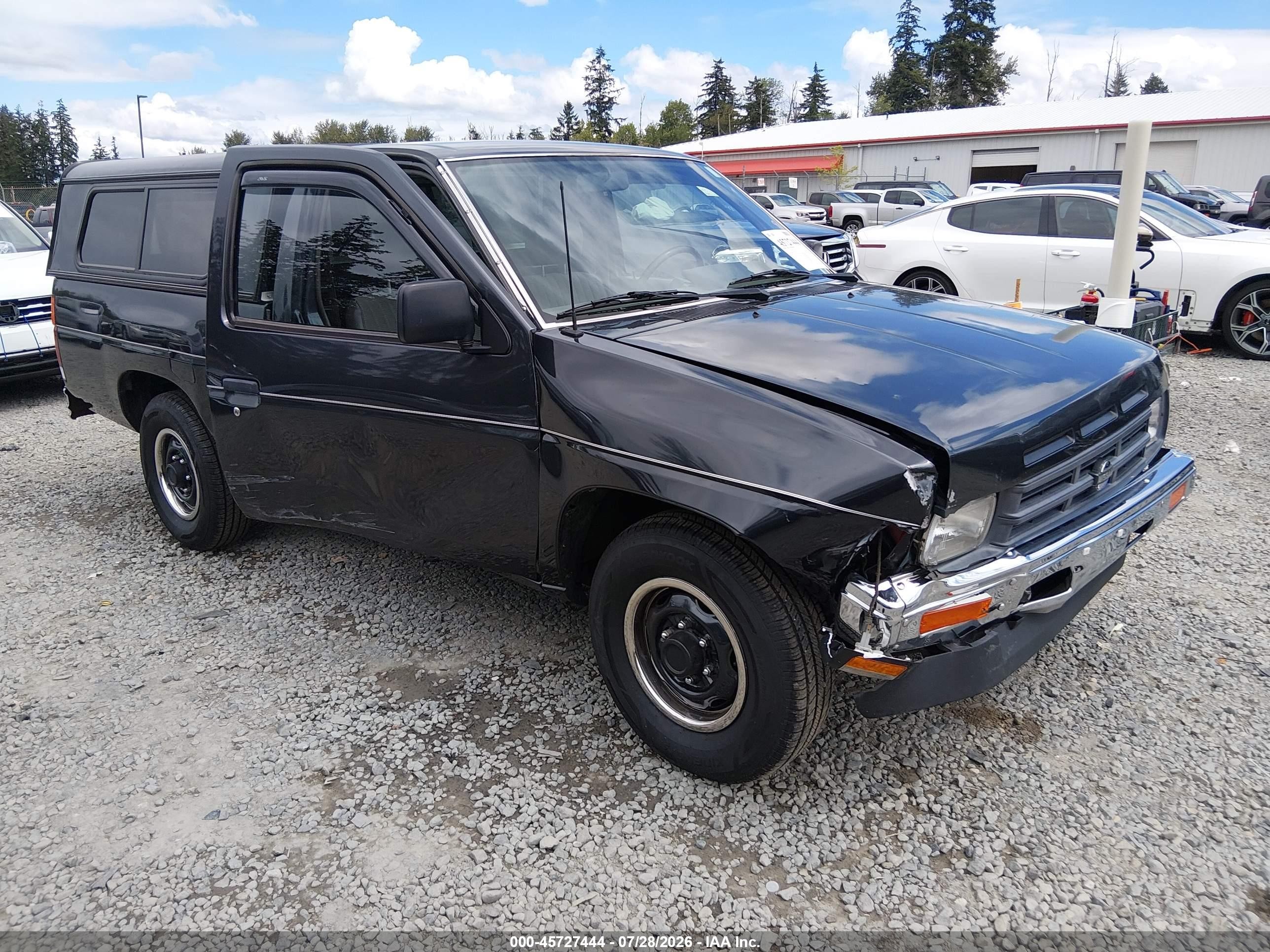 1990 Nissan Frontier XE, VIN 1N6SD11S9LC422769 — Перед