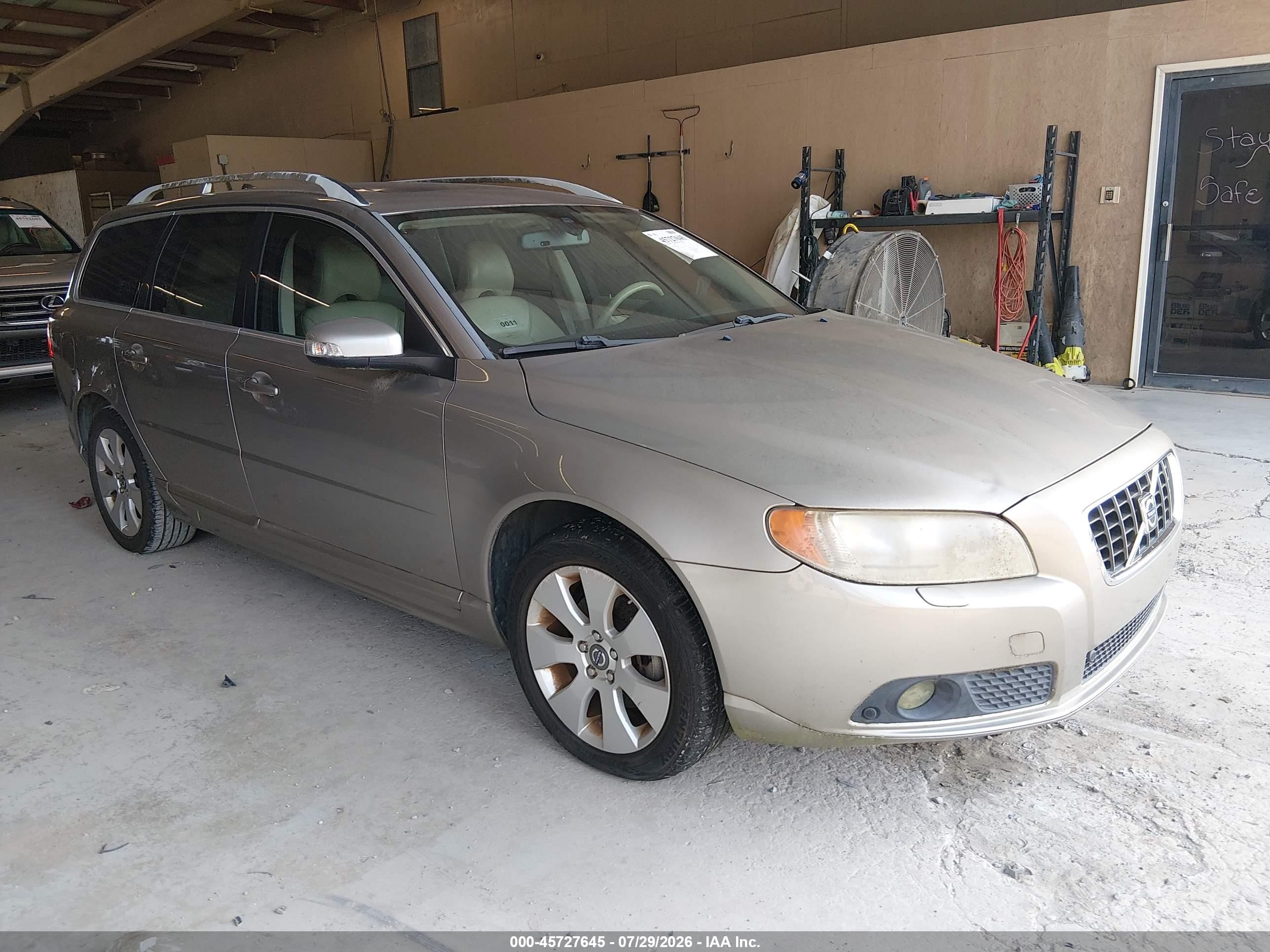 2008 Volvo V70, VIN YV1BW982181011199 — Normal wear