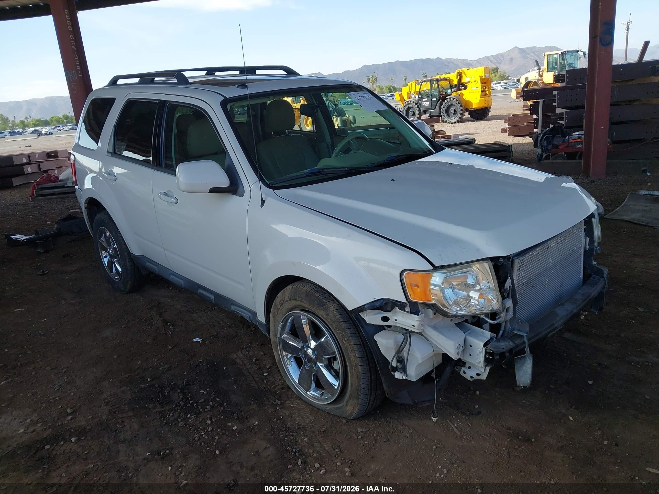 2012 Ford Escape Limited, VIN 1FMCU0EG6CKB31722 — Front end