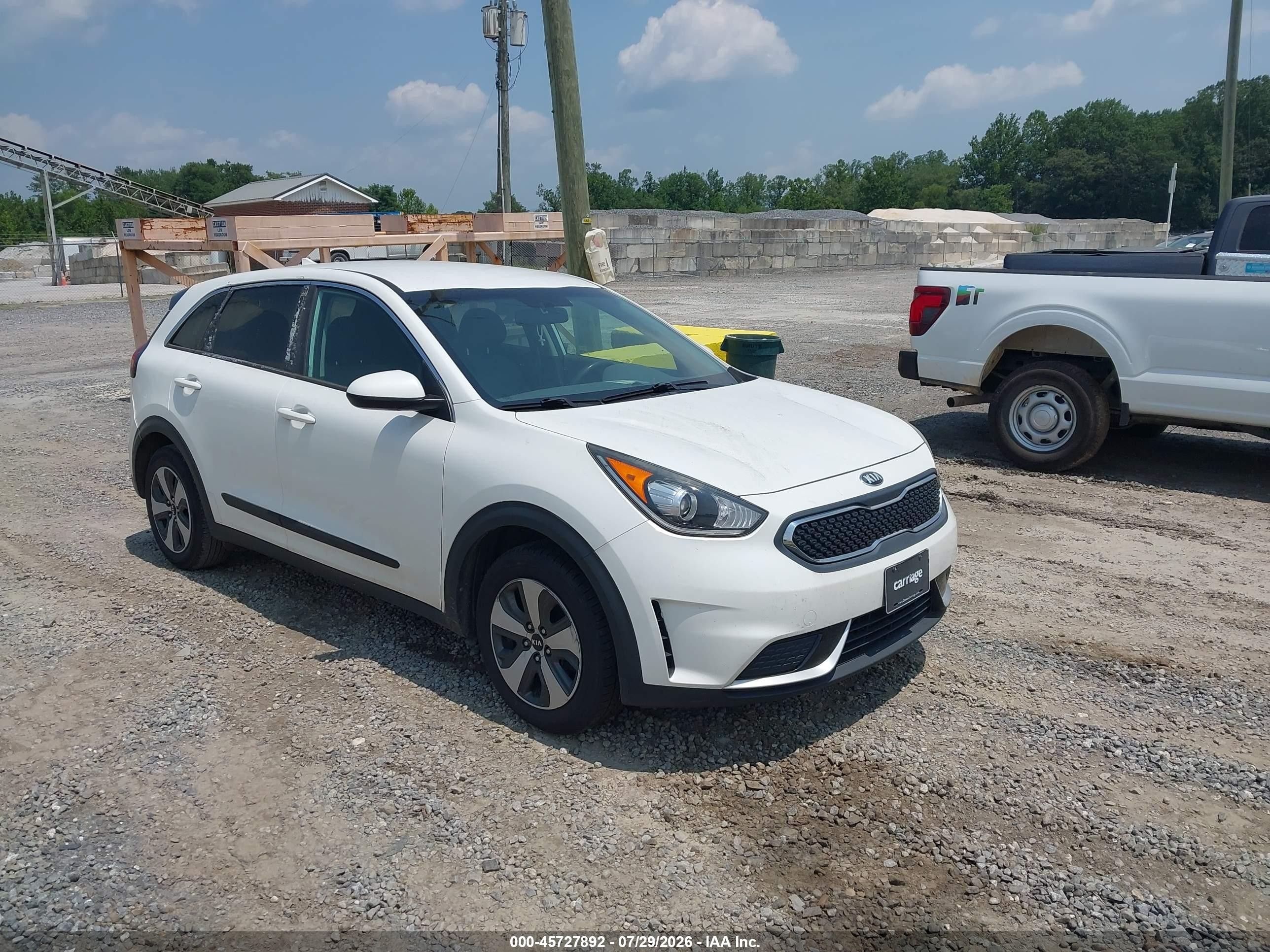 2017 Kia Niro LX, VIN KNDCB3LC1H5040780 — Rear end