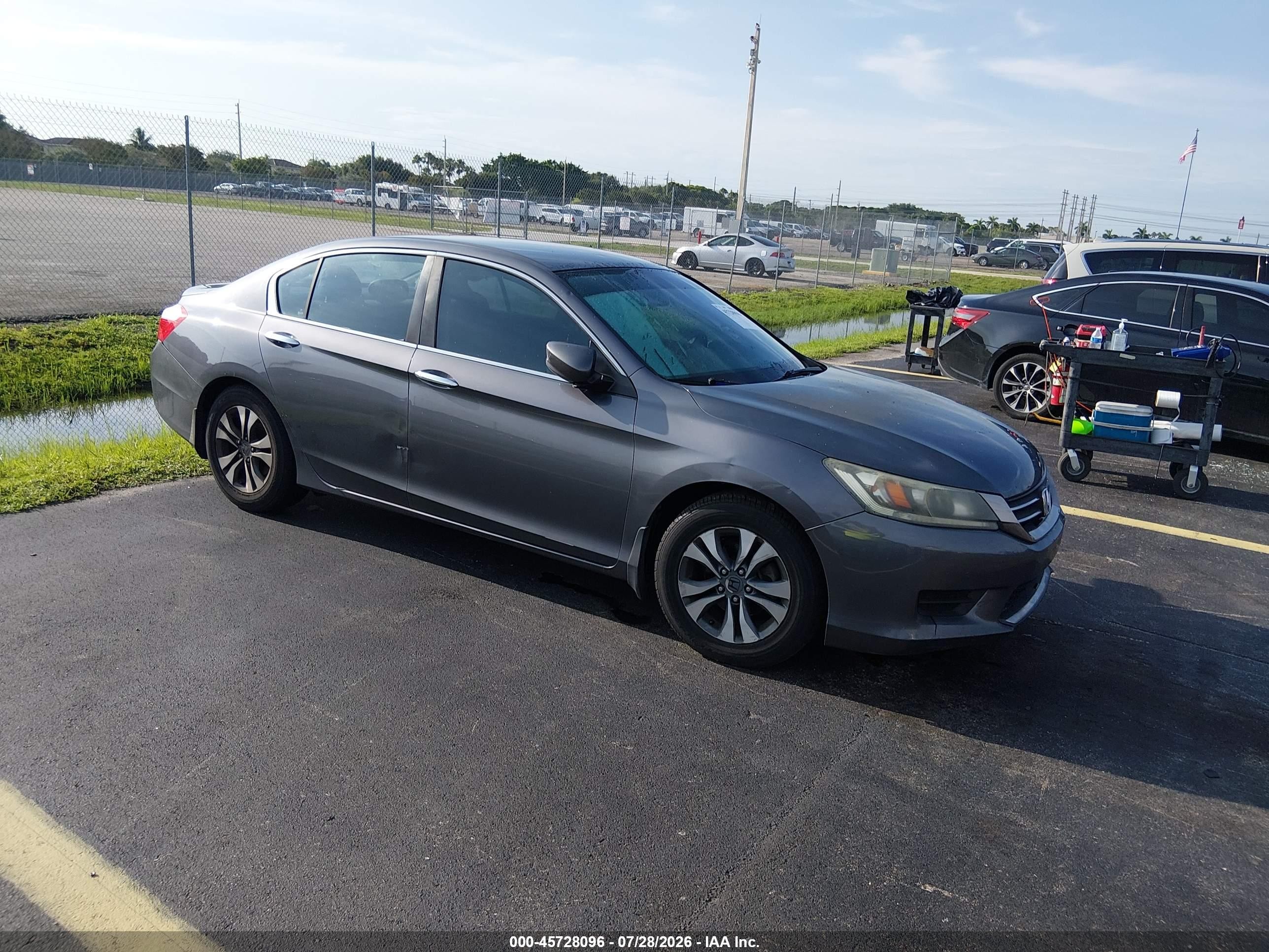 2013 Honda Accord LX, VIN 1HGCR2F30DA055890 — Rear end
