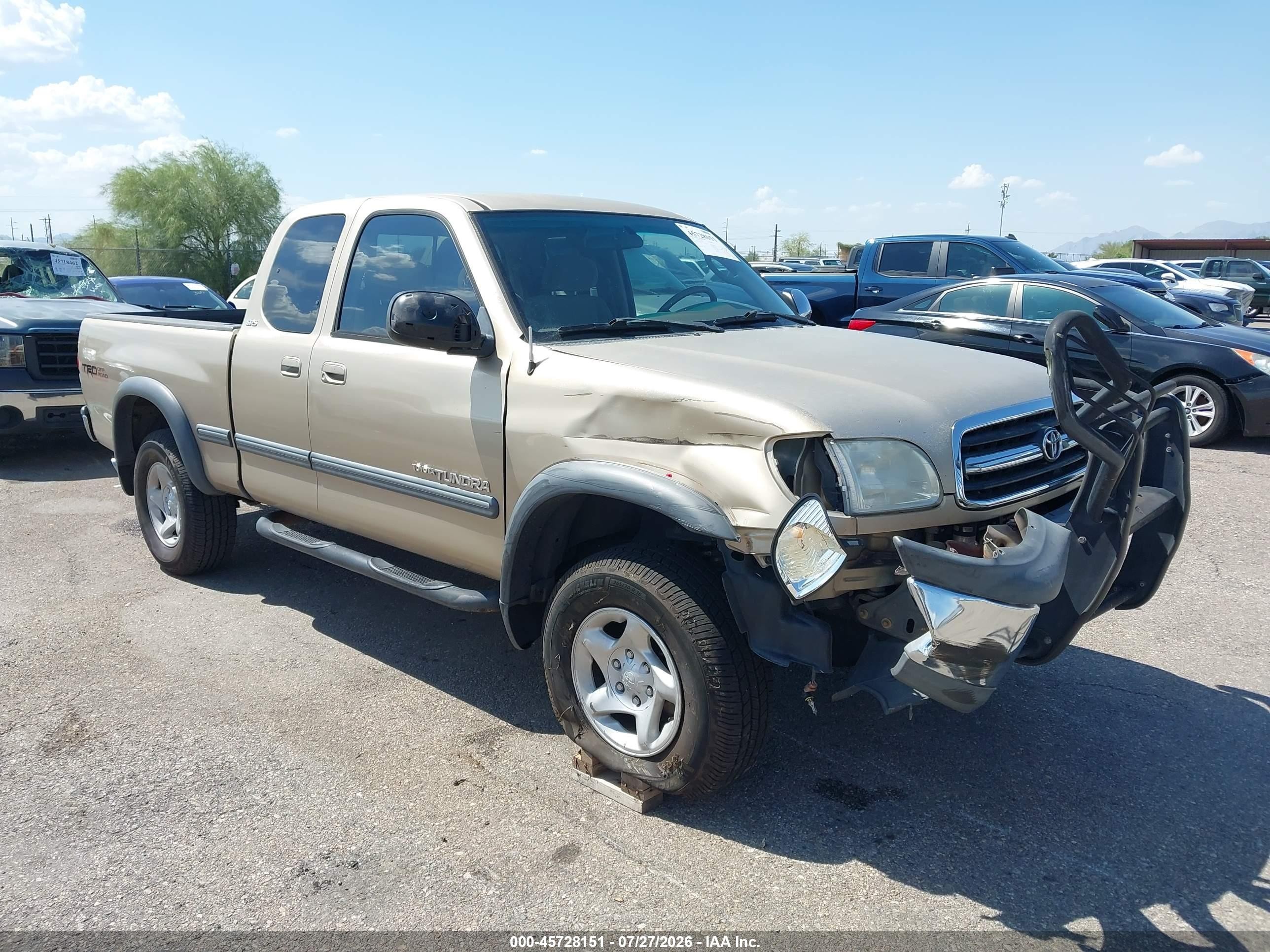 2002 Toyota Tundra SR5, VIN 5TBBT44122S256465 — Бок