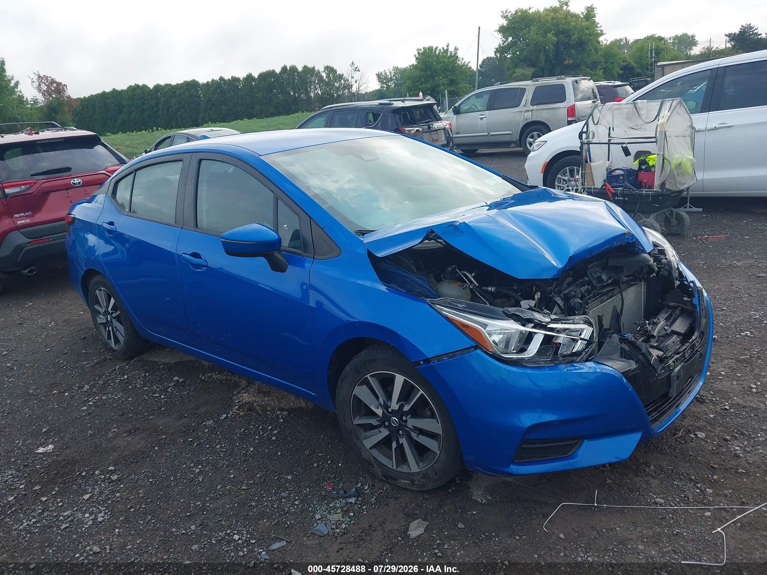 2021 Nissan Versa SV, VIN 3N1CN8EV3ML852694 — Front end