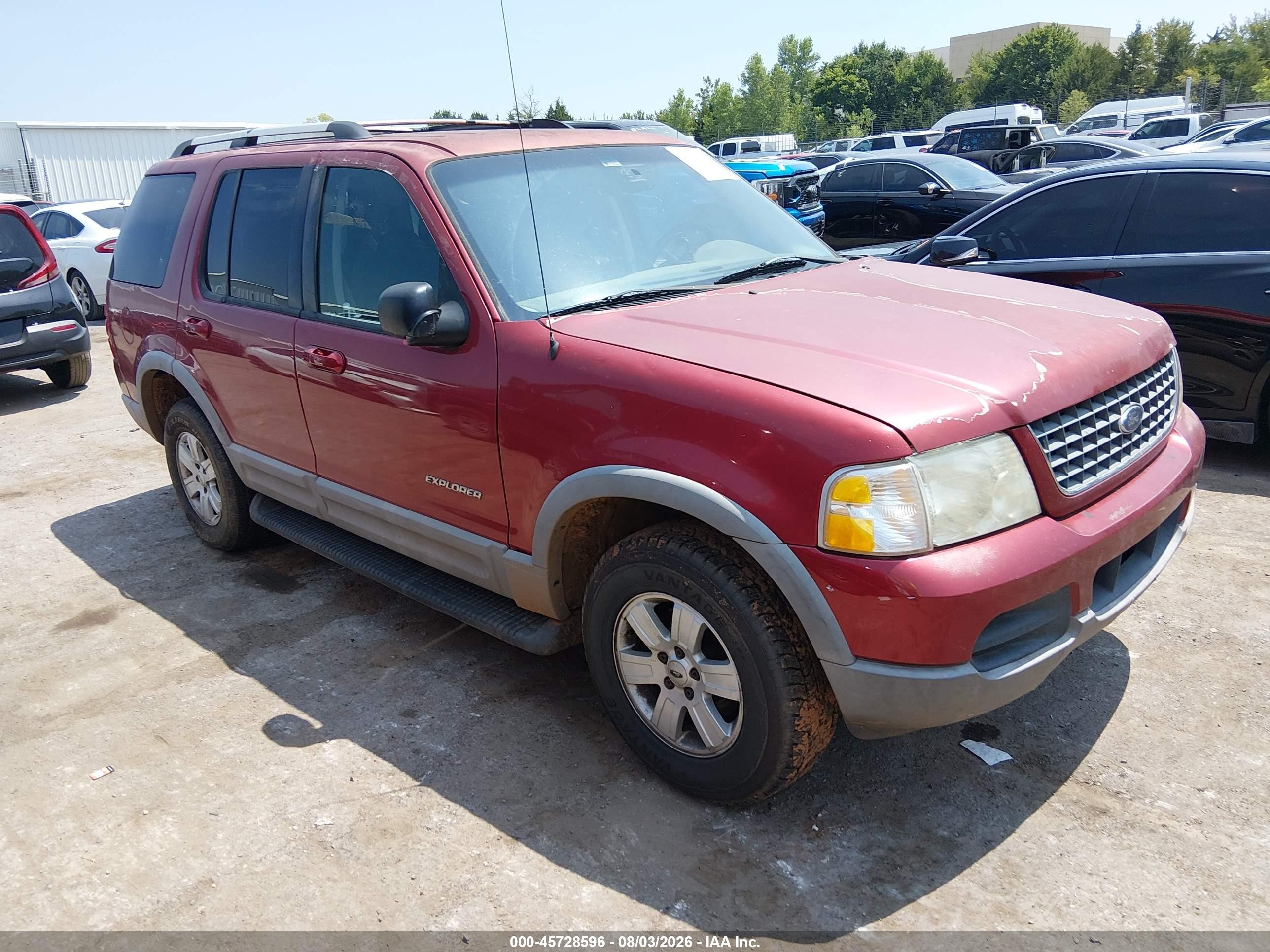 2002 Ford Explorer XLT, VIN 1FMZU73E02ZA32758 — Зад
