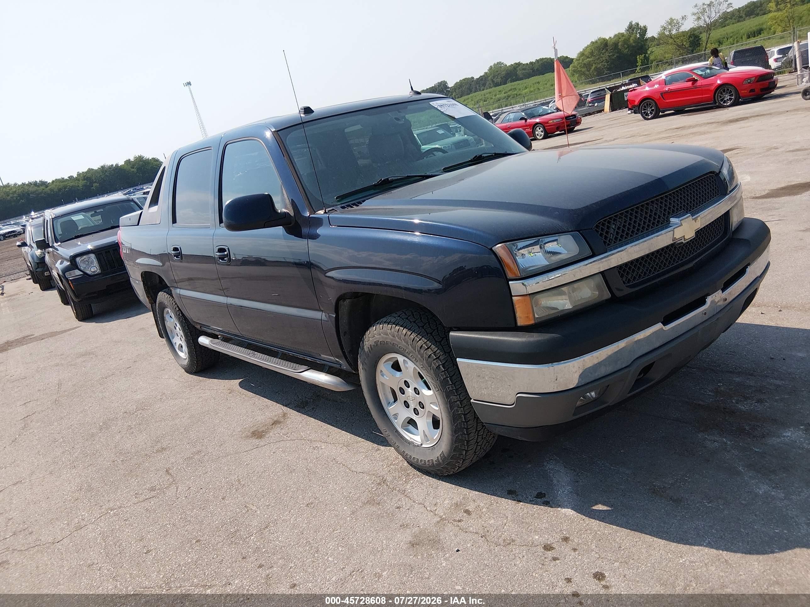 2005 Chevrolet Avalanche Z71, VIN 3GNEK12ZX5G159295 — Normal wear