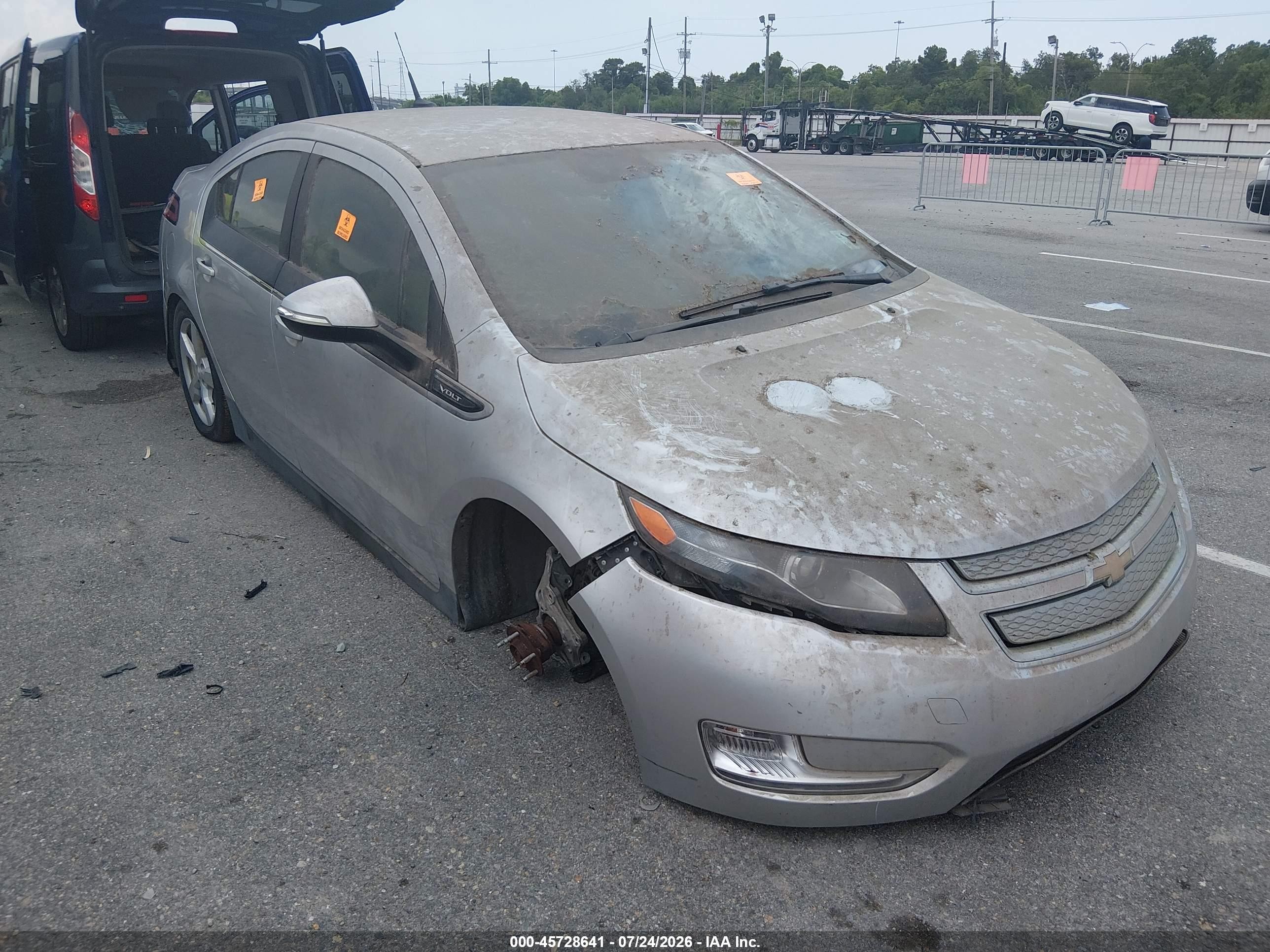 2013 Chevrolet Volt, VIN 1G1RB6E45DU120822 — Water / flood