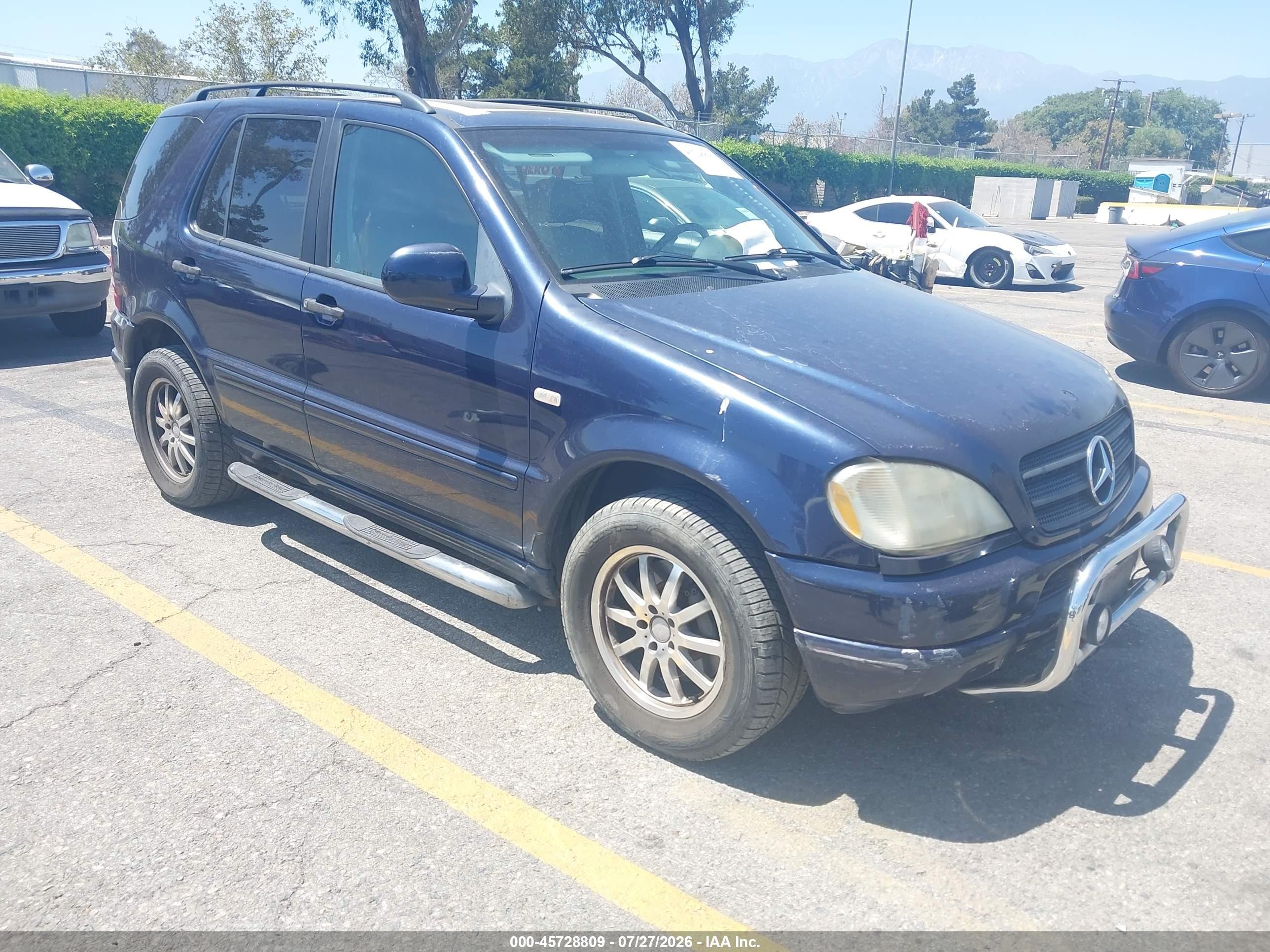 2000 Mercedes-Benz M 320/430/500, VIN 4JGAB72E5YA202771 — Burn