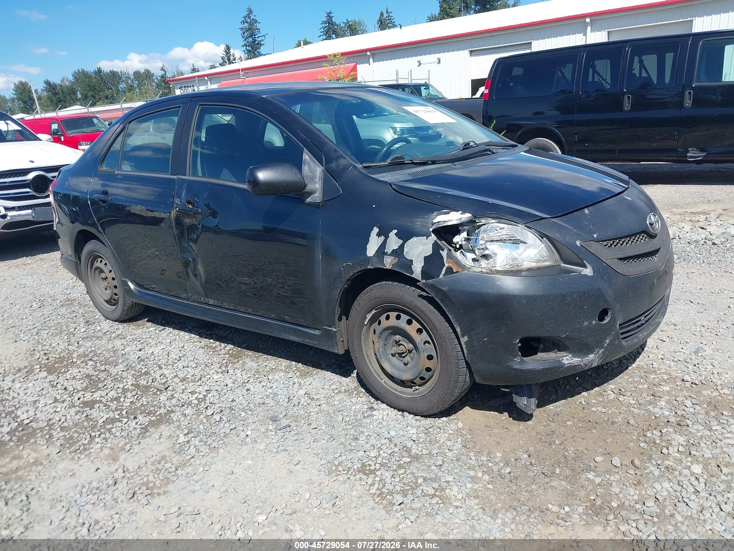 2008 Toyota Yaris S, VIN JTDBT903181223796 — Front end