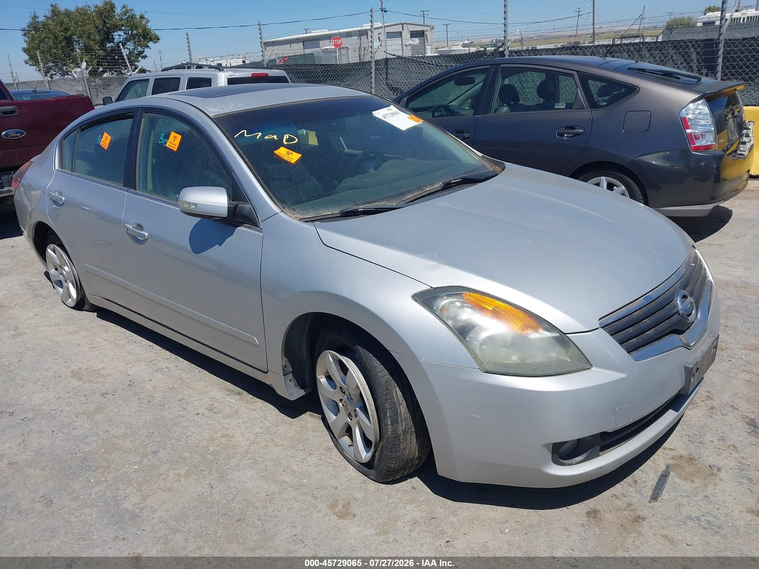2009 Nissan Altima SE, VIN 1N4BL21E09C165568 — Normal wear
