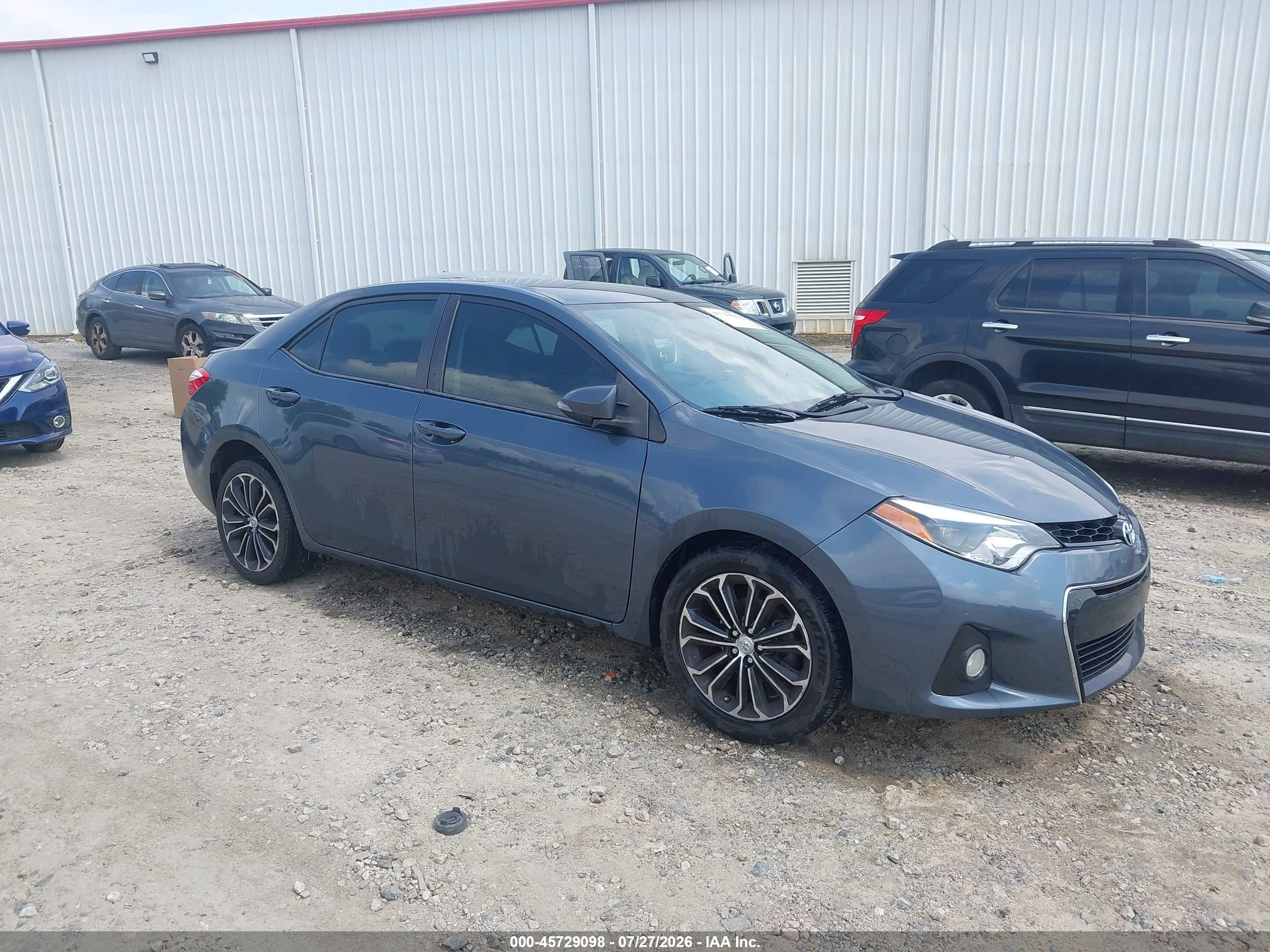 2015 Toyota Corolla LE, VIN 2T1BURHE0FC423595 — Normal wear