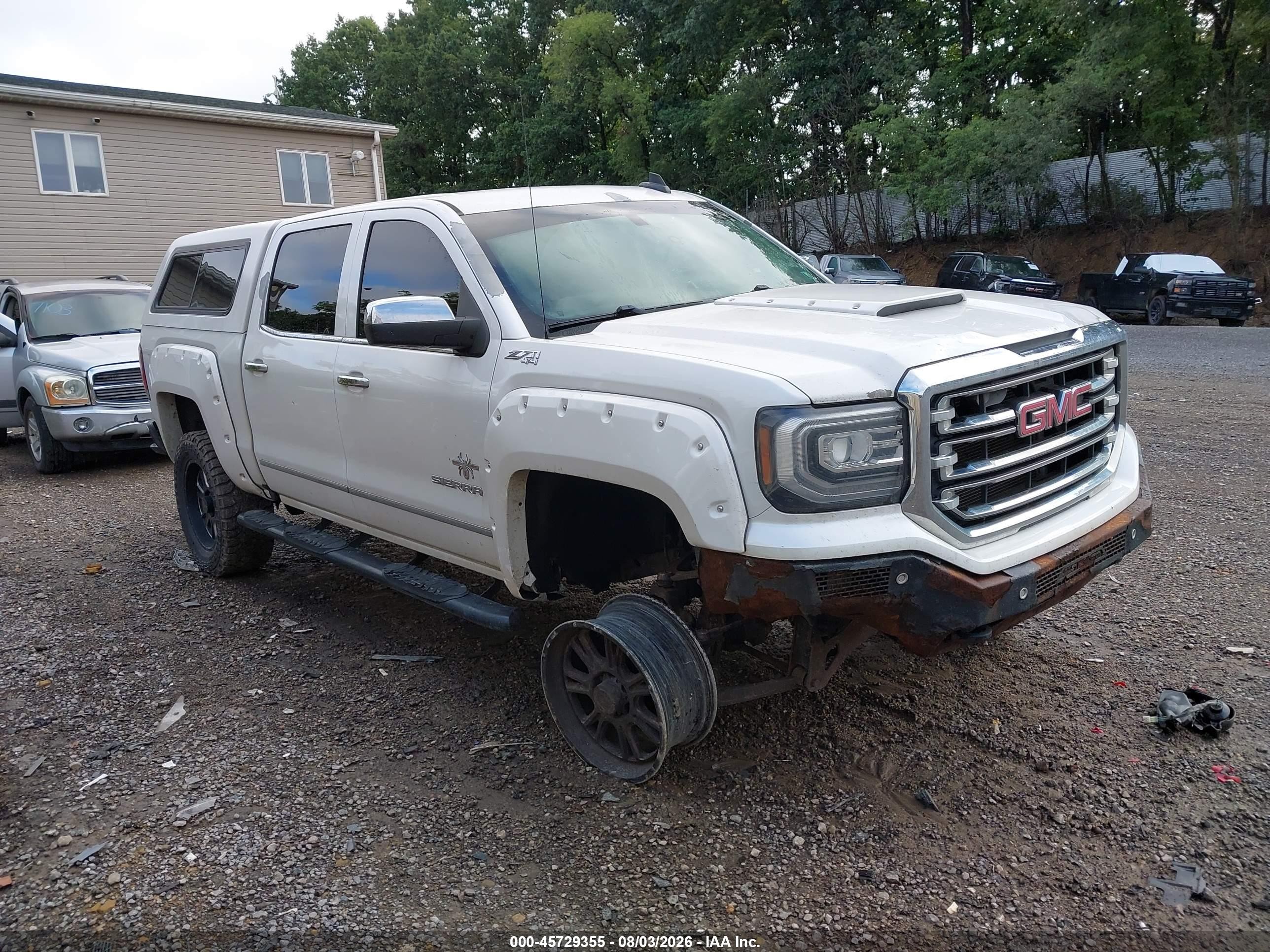 2016 GMC Sierra 1500 SLT, VIN 3GTU2NEC8GG187506 — Перед