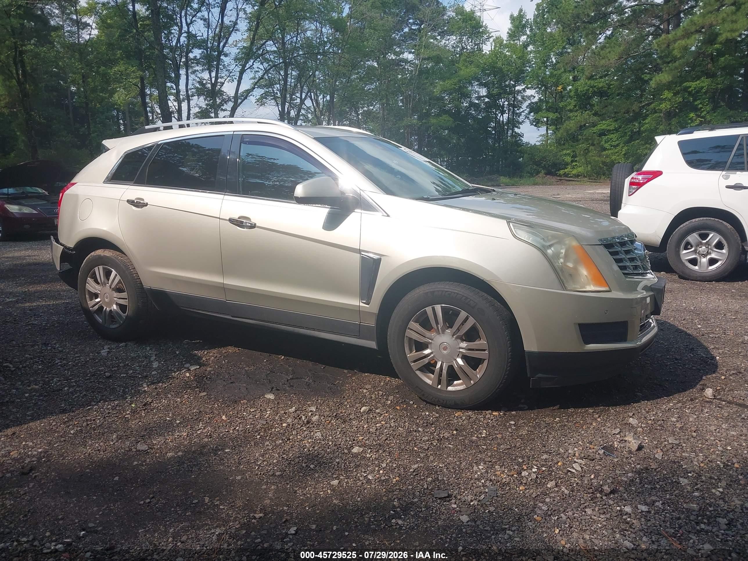 2013 Cadillac SRX Luxury Collection, VIN 3GYFNCE39DS555912 — Rear end