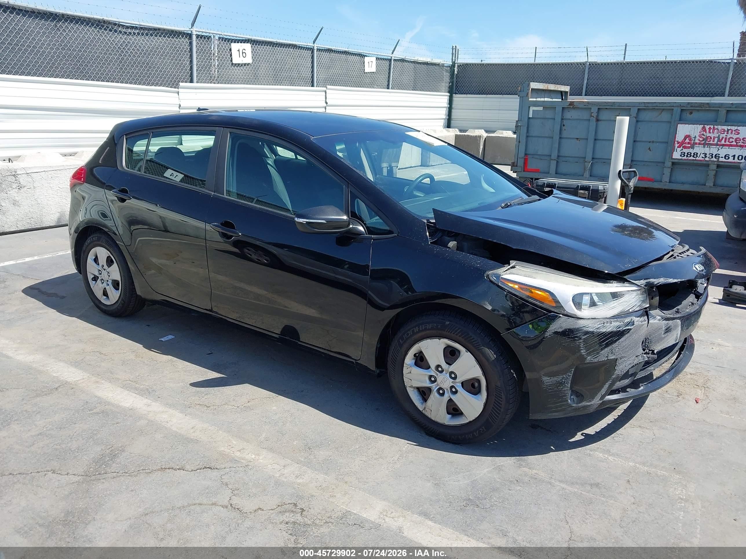 2018 Kia Forte LX, VIN KNAFK5A86J5773126 — Front end