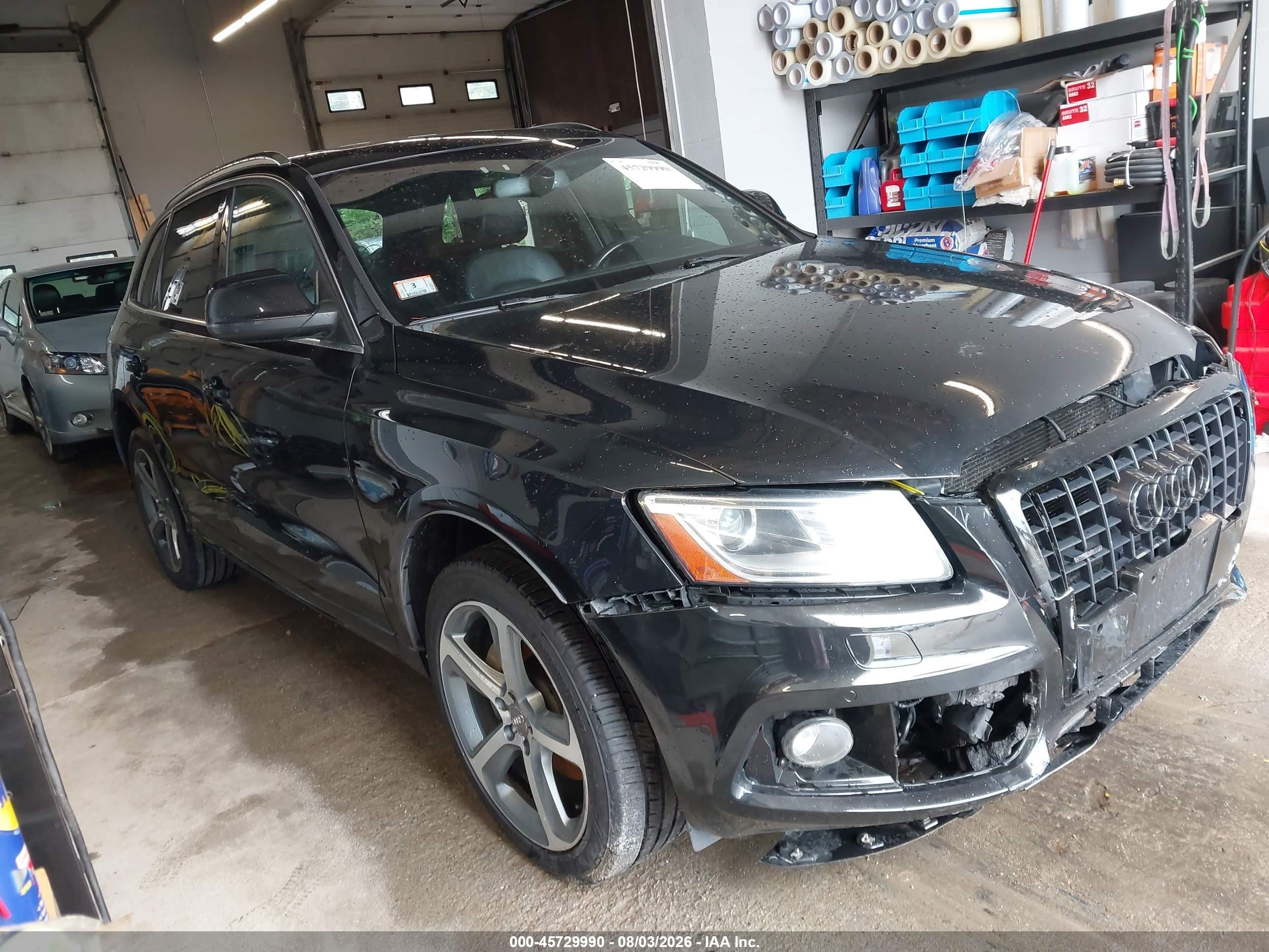 2013 Audi Q5 Prestige, VIN WA1WGAFP2DA044205 — Перед