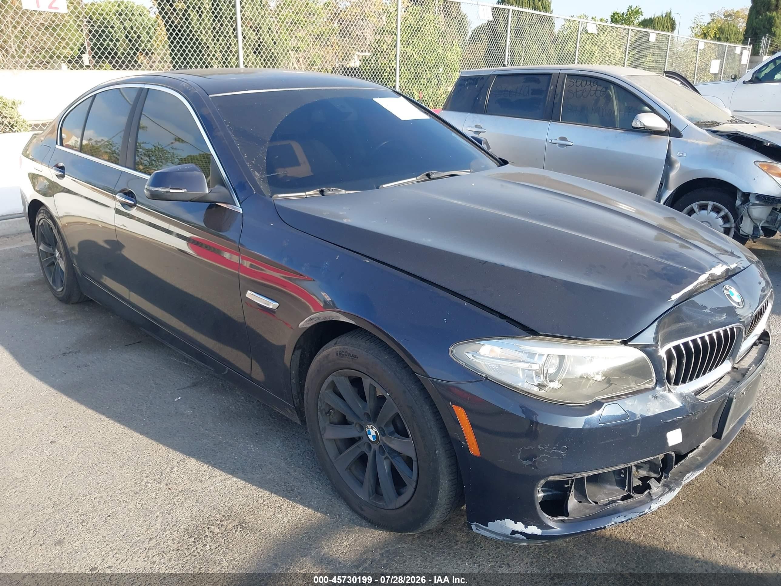 2014 BMW 5 Series 528i, VIN WBA5A5C51ED503993 — Front end