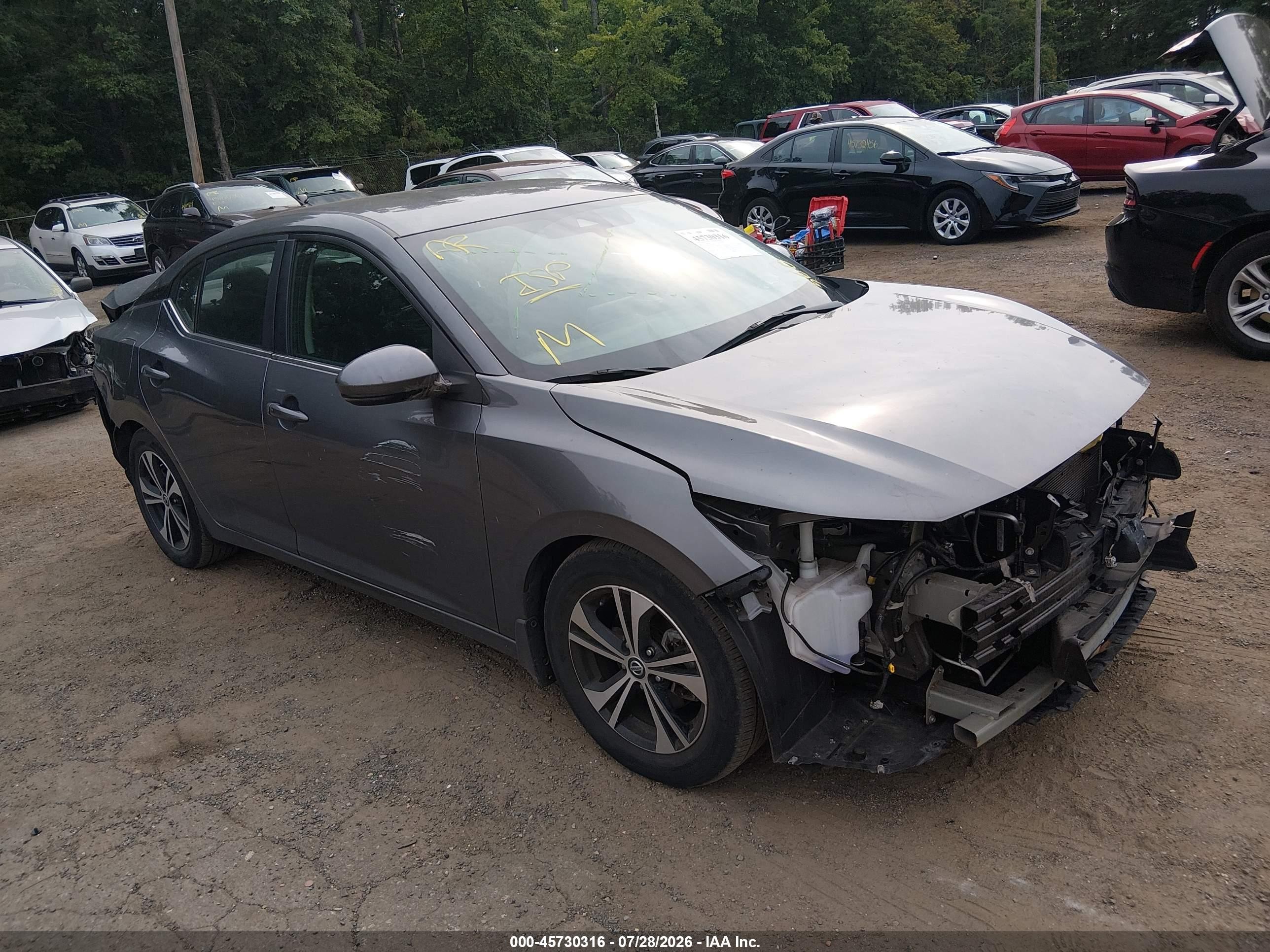2020 Nissan Sentra SV, VIN 3N1AB8CVXLY306267 — Front end