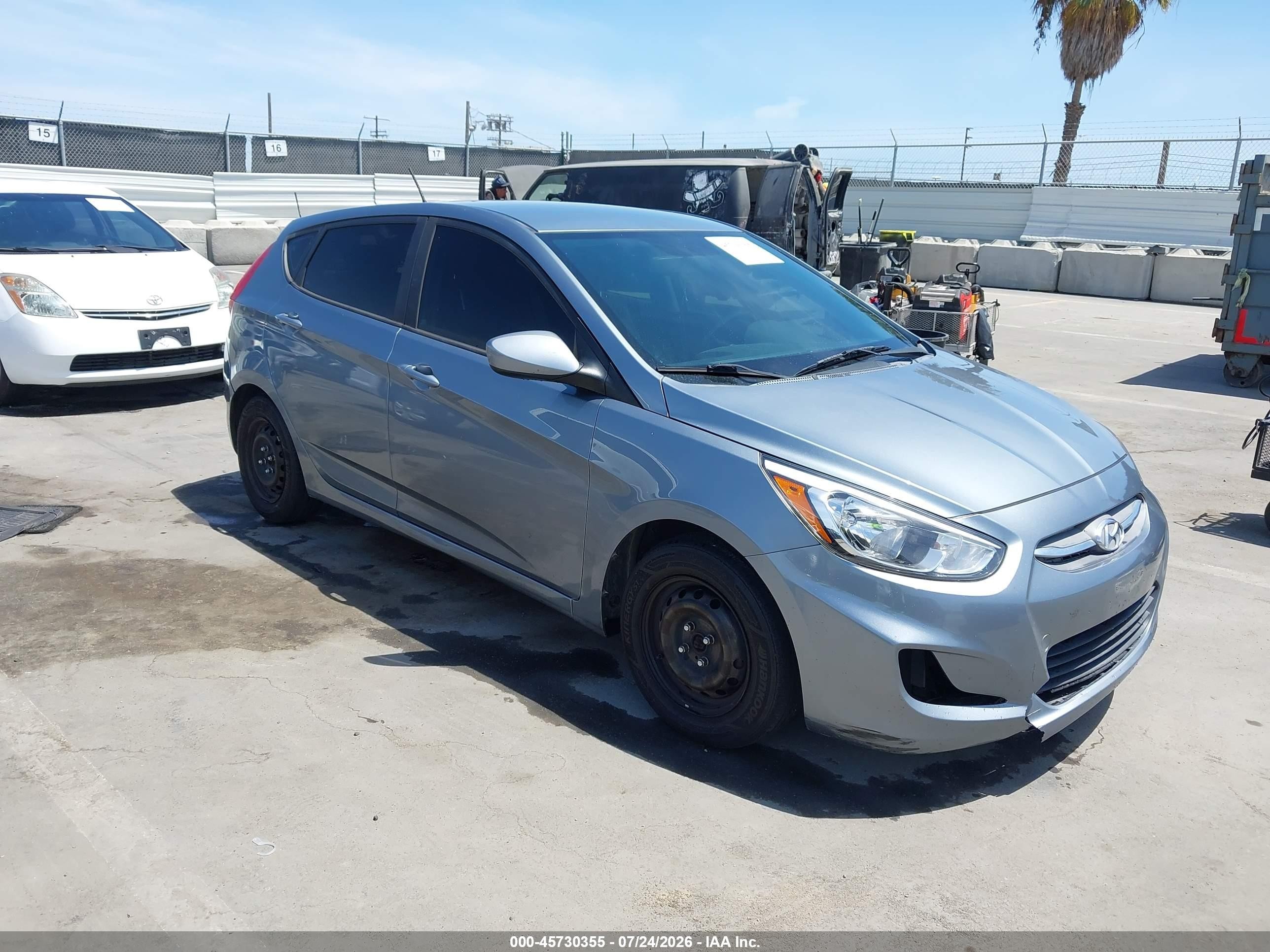 2017 Hyundai Accent SE, VIN KMHCT5AE0HU359392 — Обычный износ