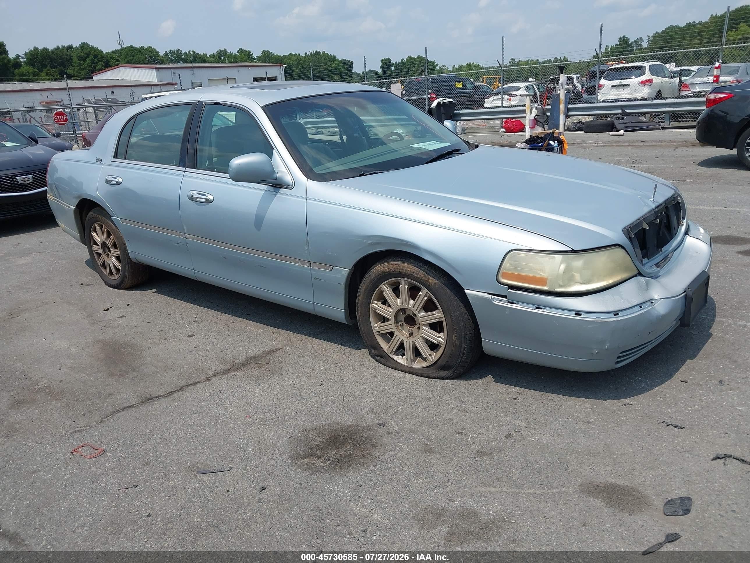 2006 Lincoln Town Car Signature Limited, VIN 1LNHM82V86Y636041 — All over