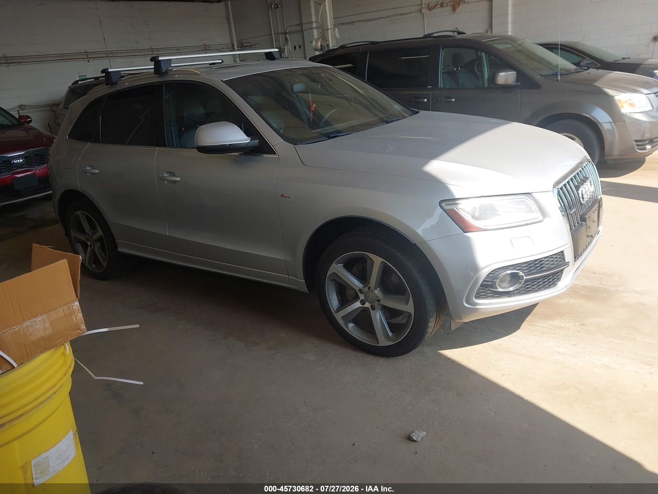 2013 Audi Q5 Premium Plus, VIN WA1DGAFP5DA066478 — Normal wear
