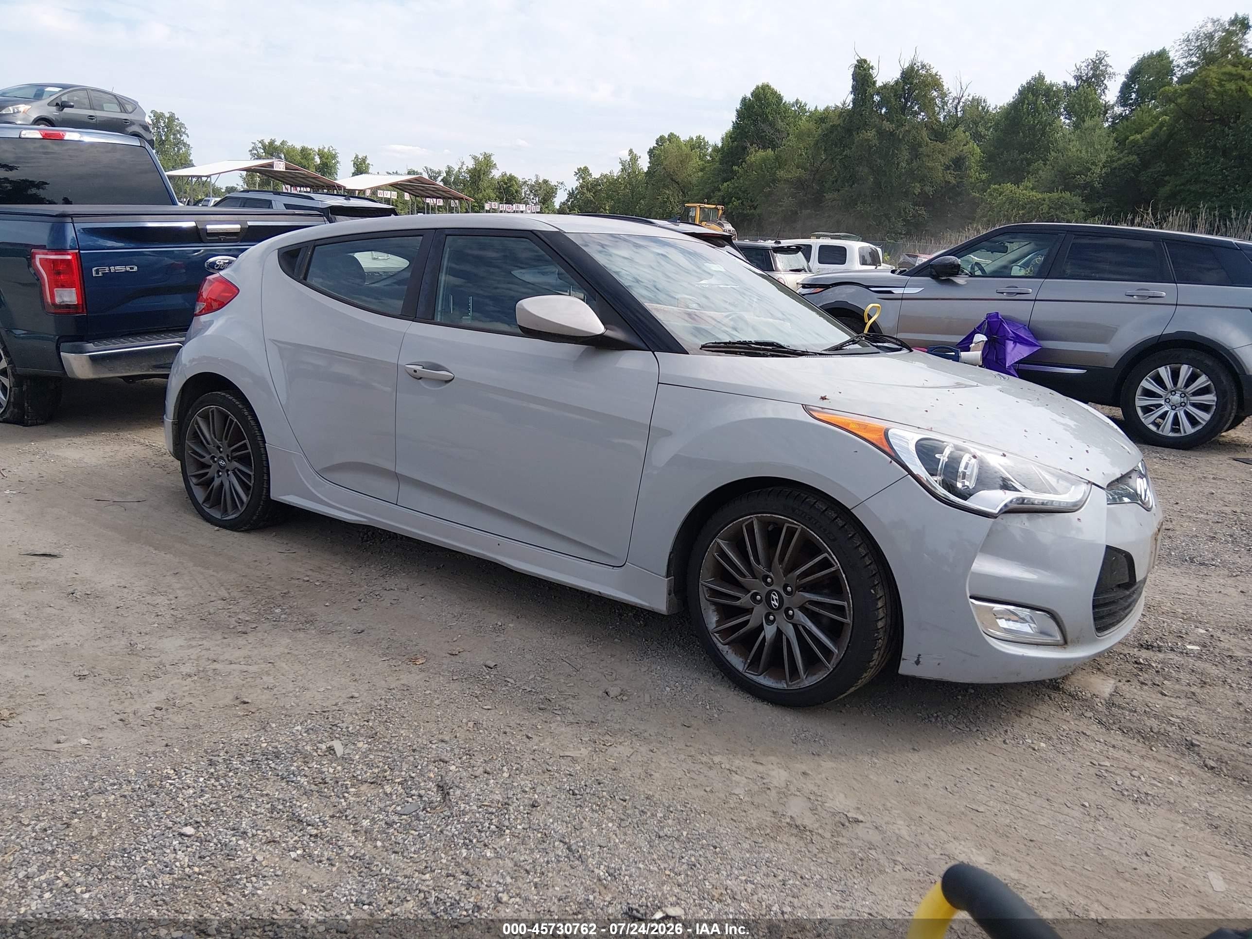 2013 Hyundai Veloster w/Black Int, VIN KMHTC6AD0DU127771 — Обычный износ