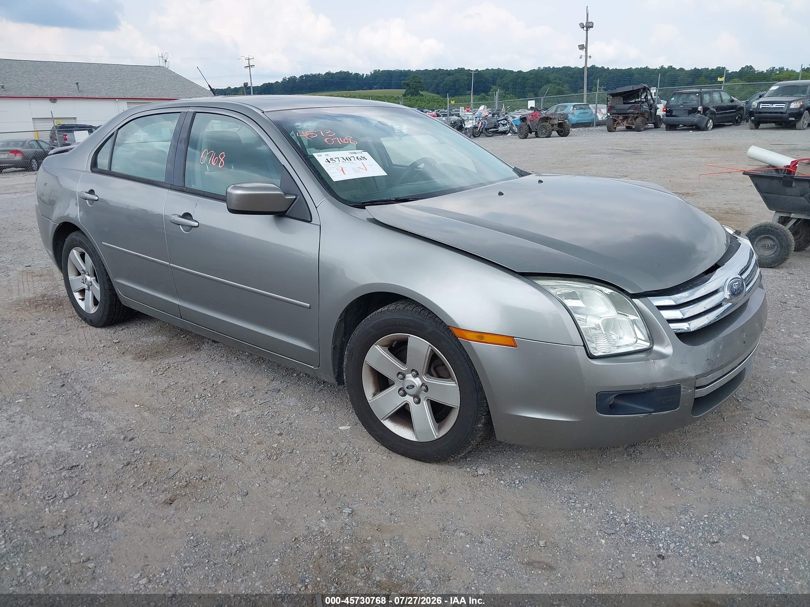 2008 Ford Fusion SE, VIN 3FAHP07Z18R262288 — Front end